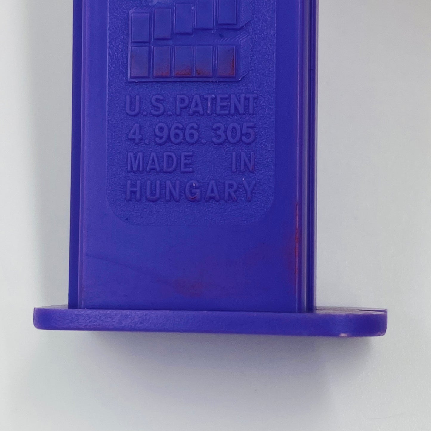 PEZ Bugz Florence Flutterfly Ant PEZ dispenser (2000) loose 4.9 Hungary