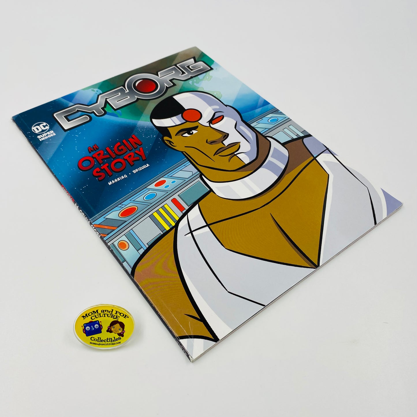 DC Super Heroes Cyborg an Origin Story softcover (2020) Capstone