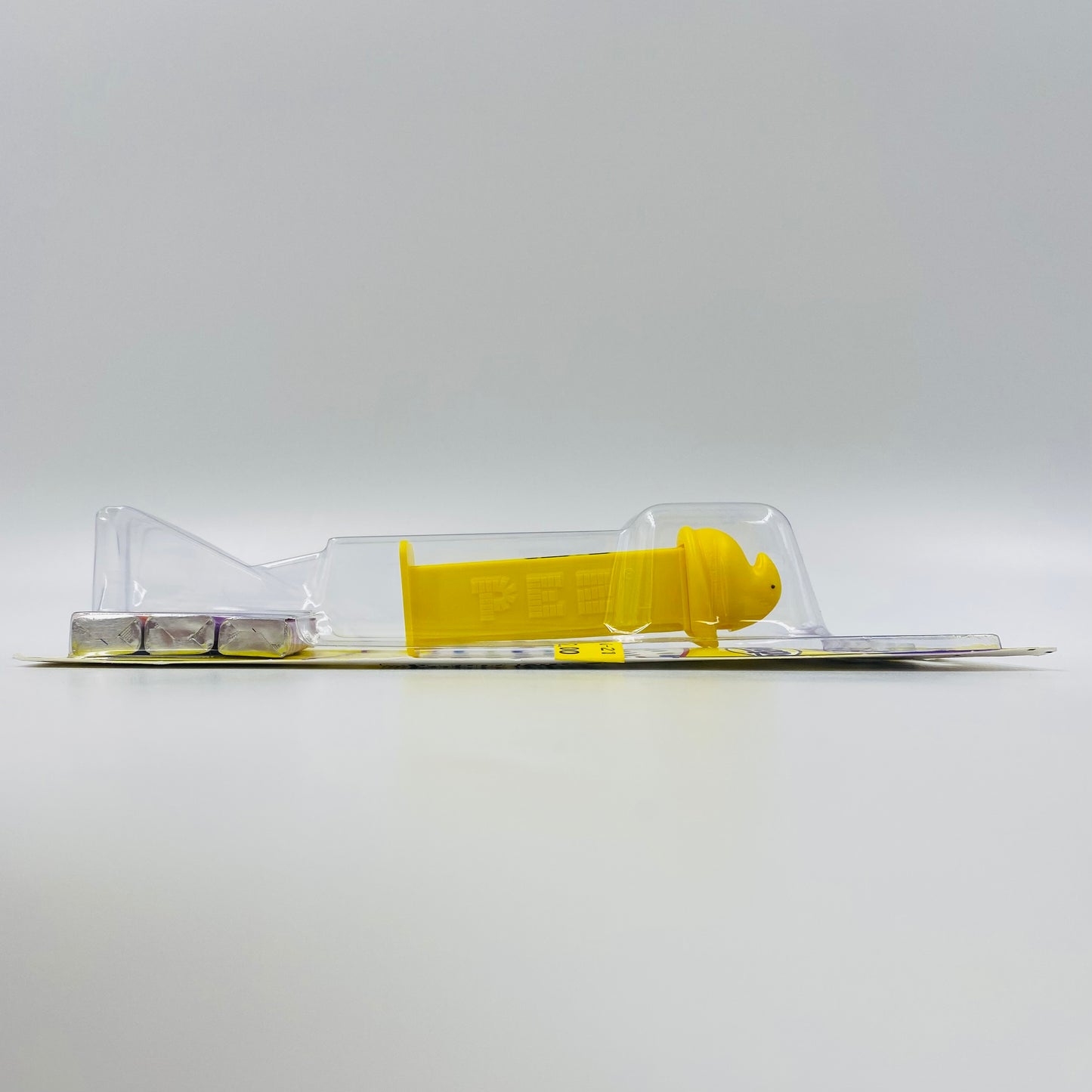 Easter Peeps Yellow Chick PEZ dispenser (2021) carded 7.5 Hungary