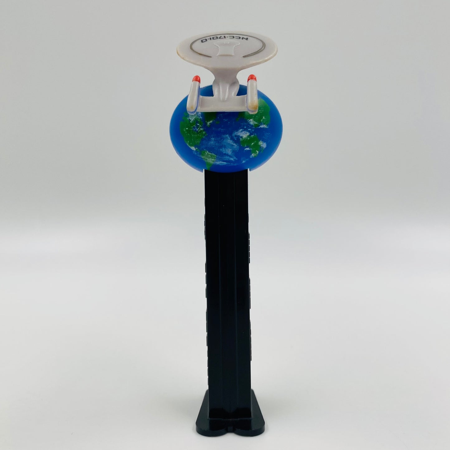 Star Trek the Next Generation USS Enterprise NCC 1701-D PEZ dispenser (2012) loose 5.9 China