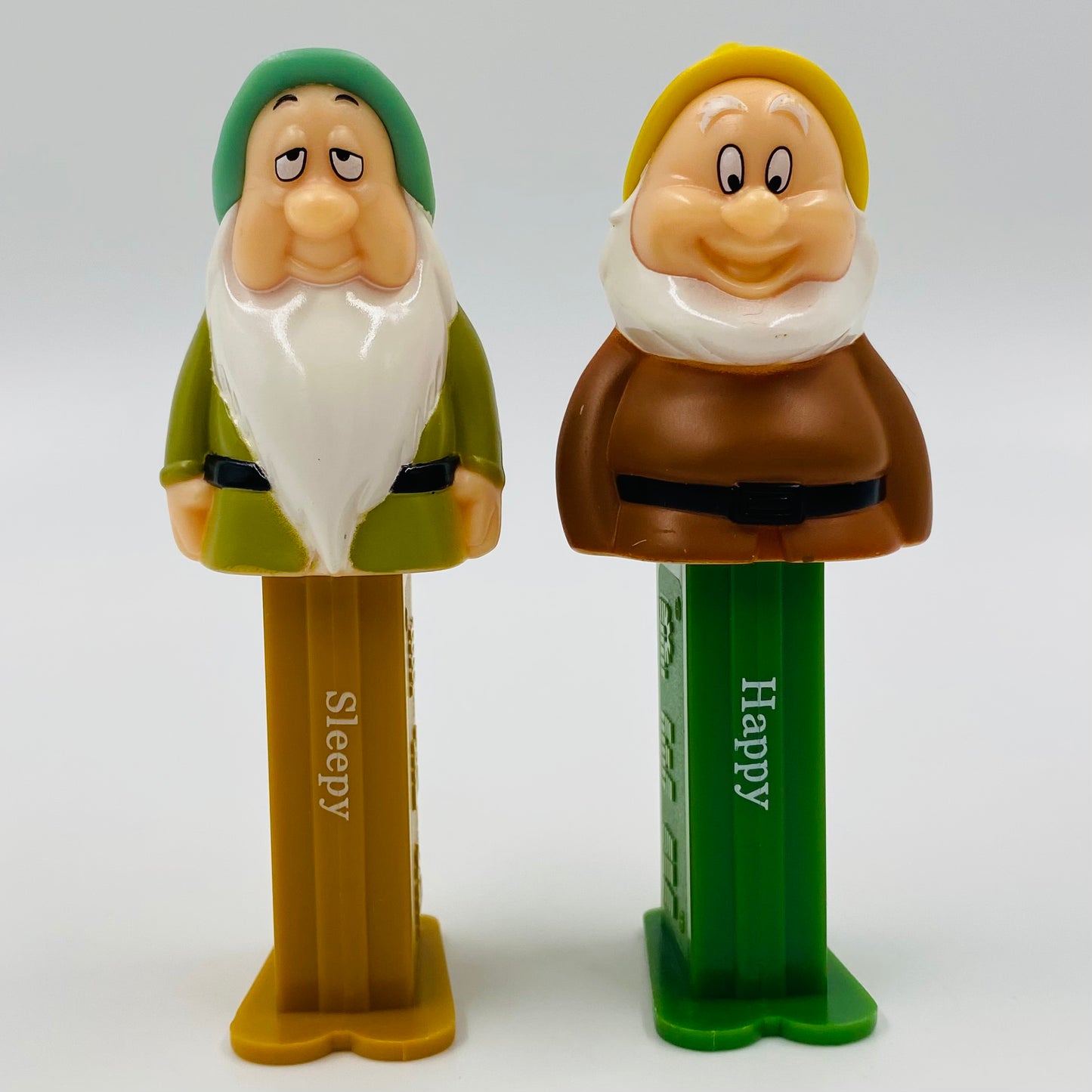 Disney Princess Snow White and the Seven Dwarfs complete set of 4 PEZ dispensers (2010) loose