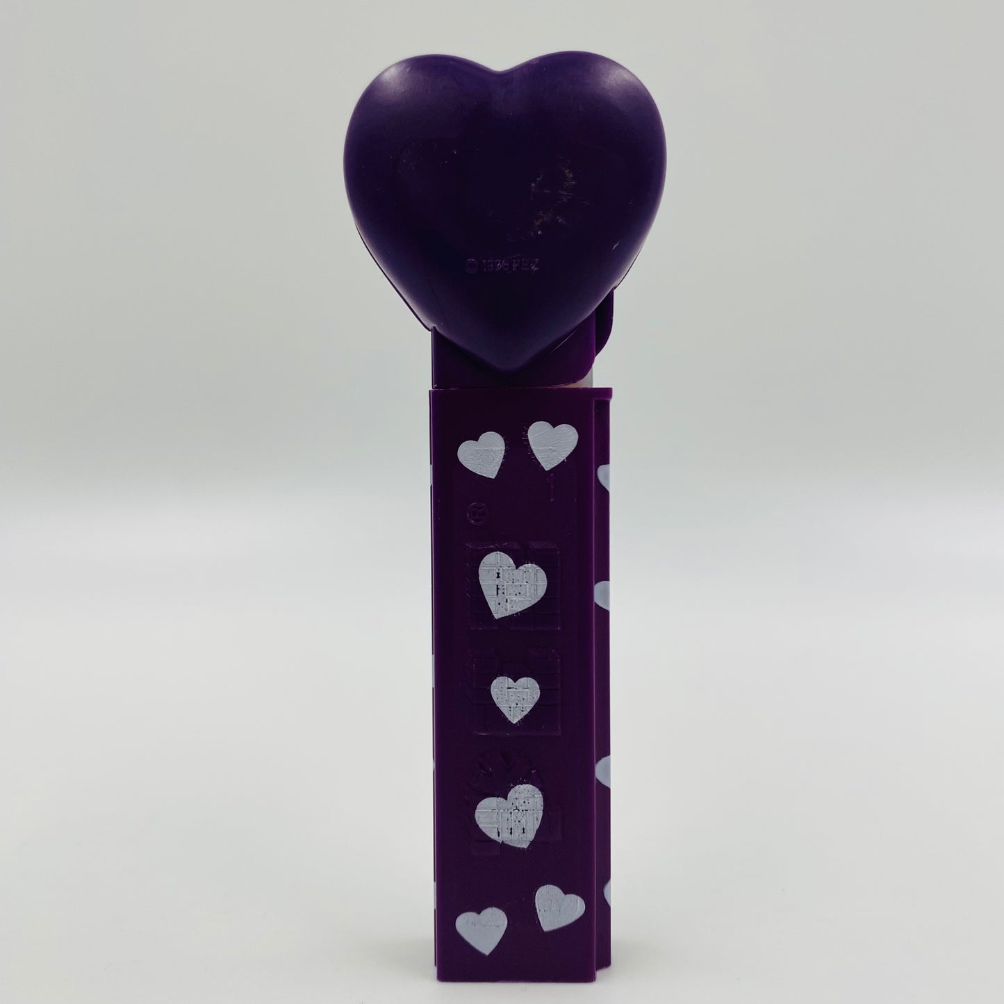 Valentine's Day Heart “I 🖤 U” purple PEZ dispenser (2005) loose 4.9 Hungary