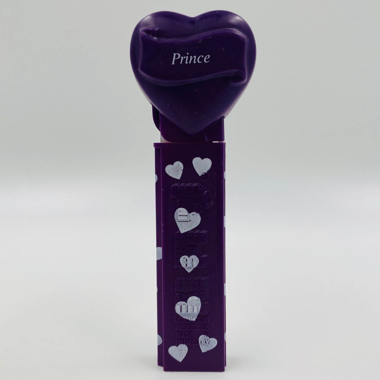 Valentine's Day Heart “Prince” purple PEZ dispenser (2005) loose 4.9 Hungary