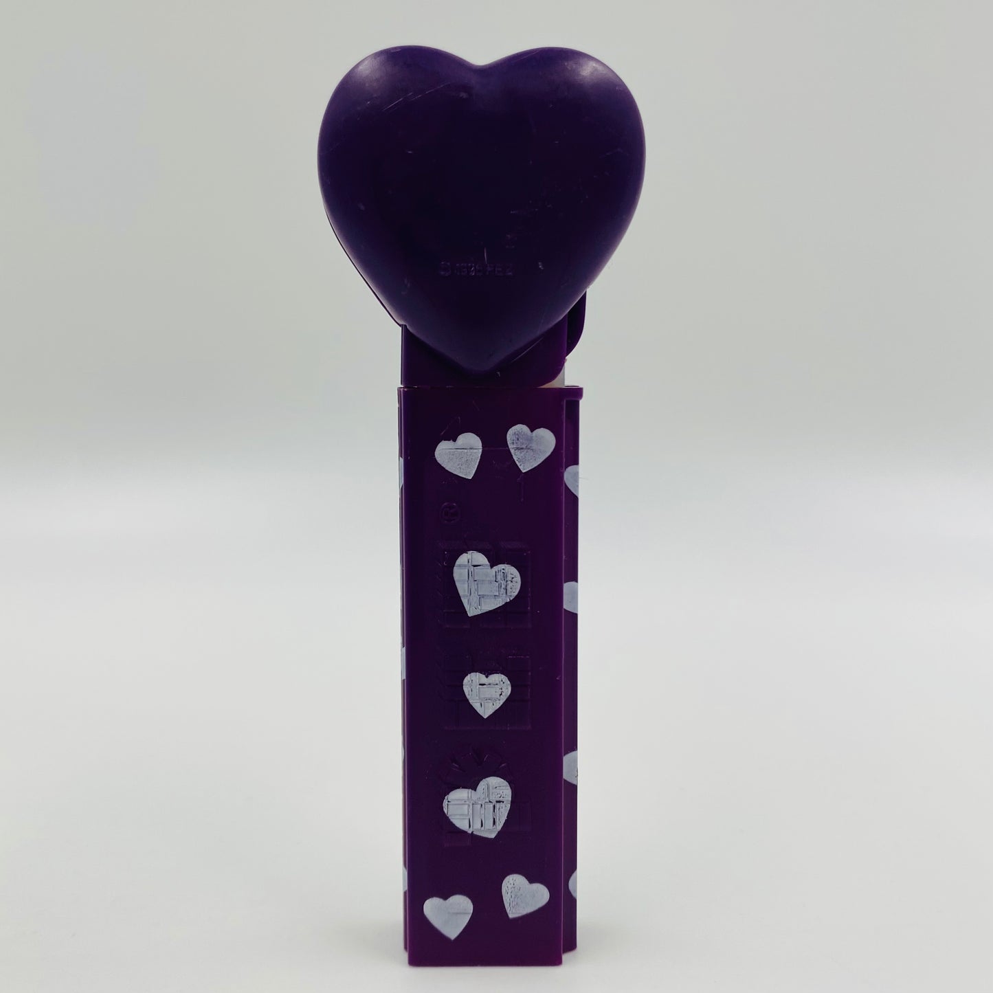 Valentine's Day Heart “Prince” purple PEZ dispenser (2005) loose 4.9 Hungary
