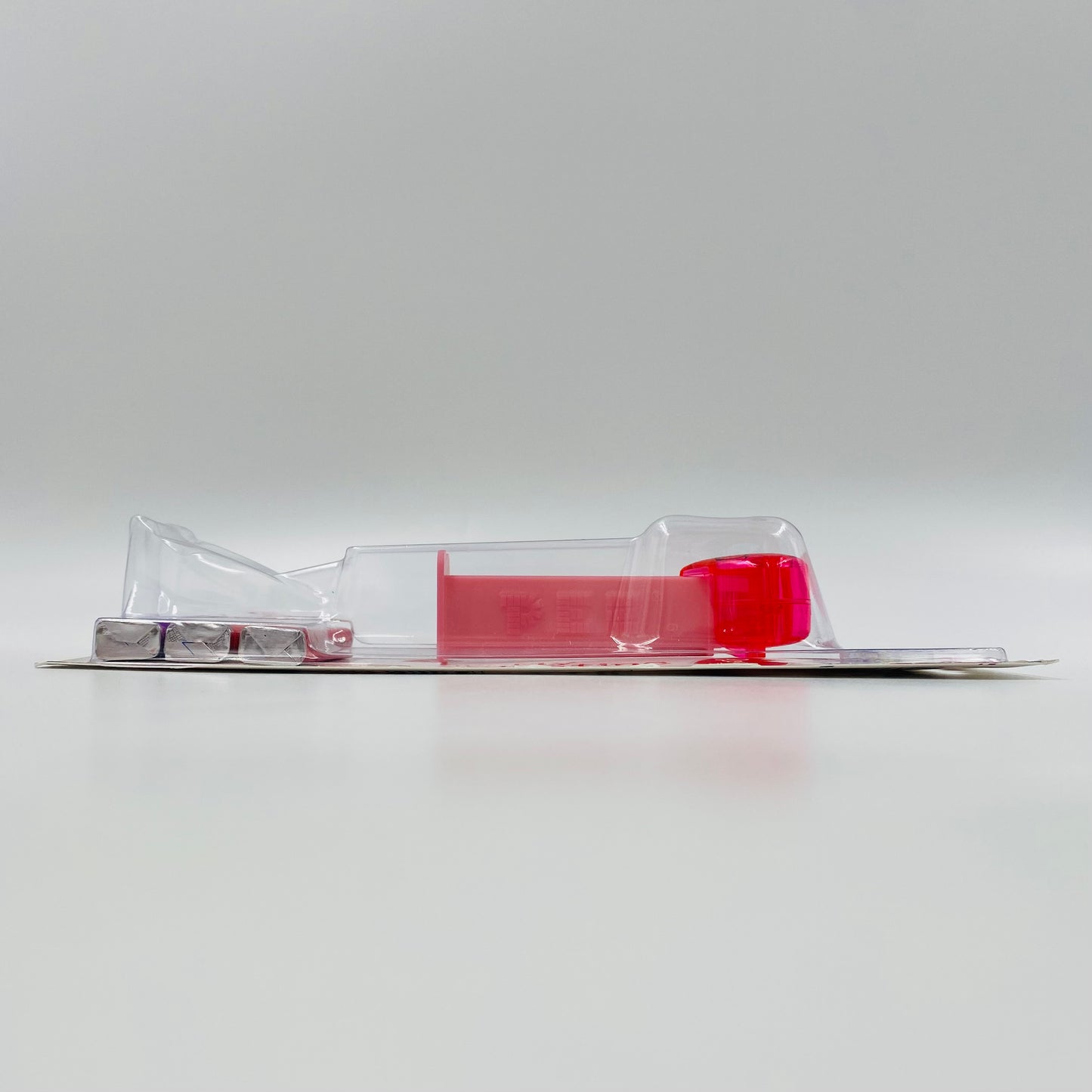 Valentine's Day Silly Crystal Heart (pink) PEZ dispenser (2019) carded 7.5 China