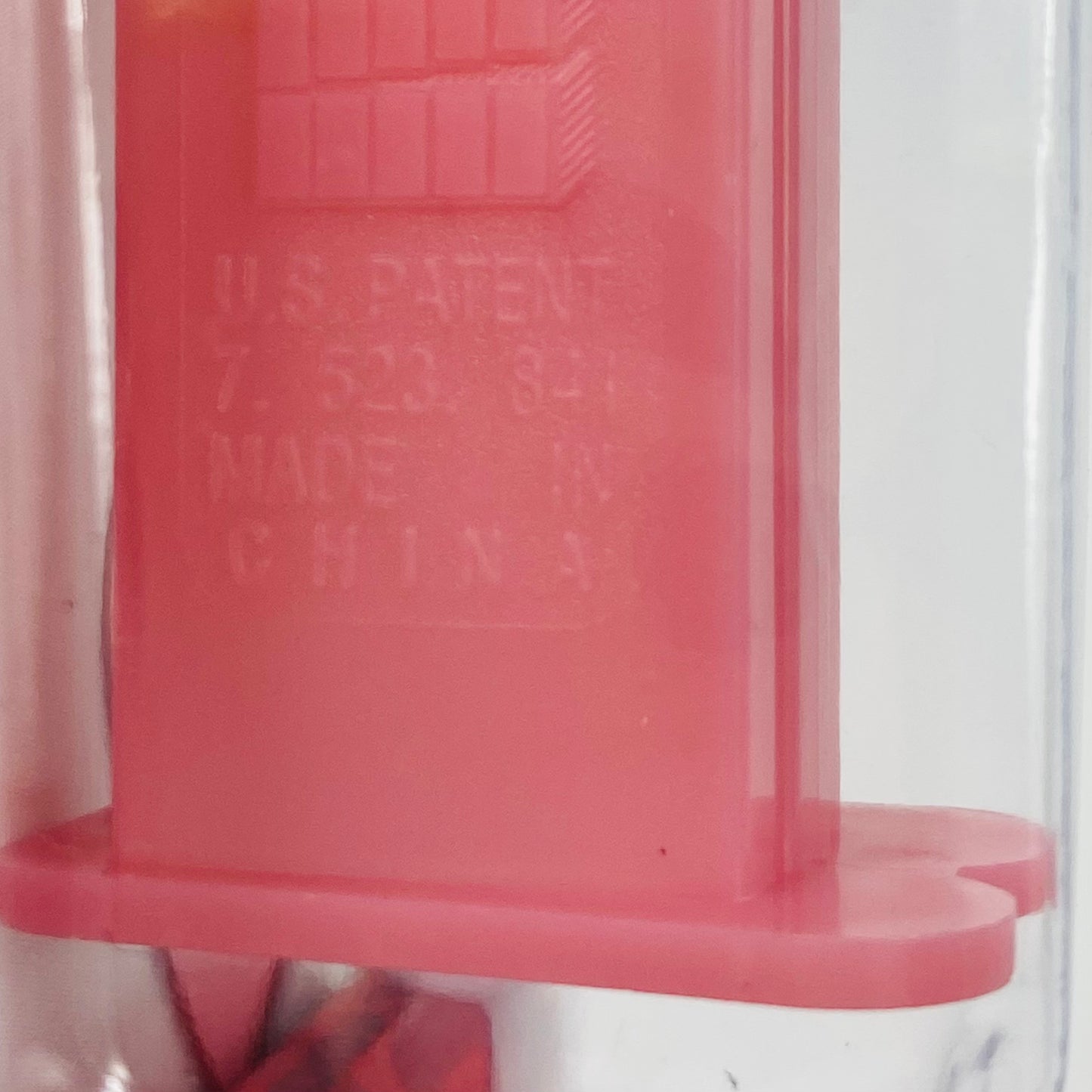 Valentine's Day Silly Crystal Heart (pink) PEZ dispenser (2019) carded 7.5 China
