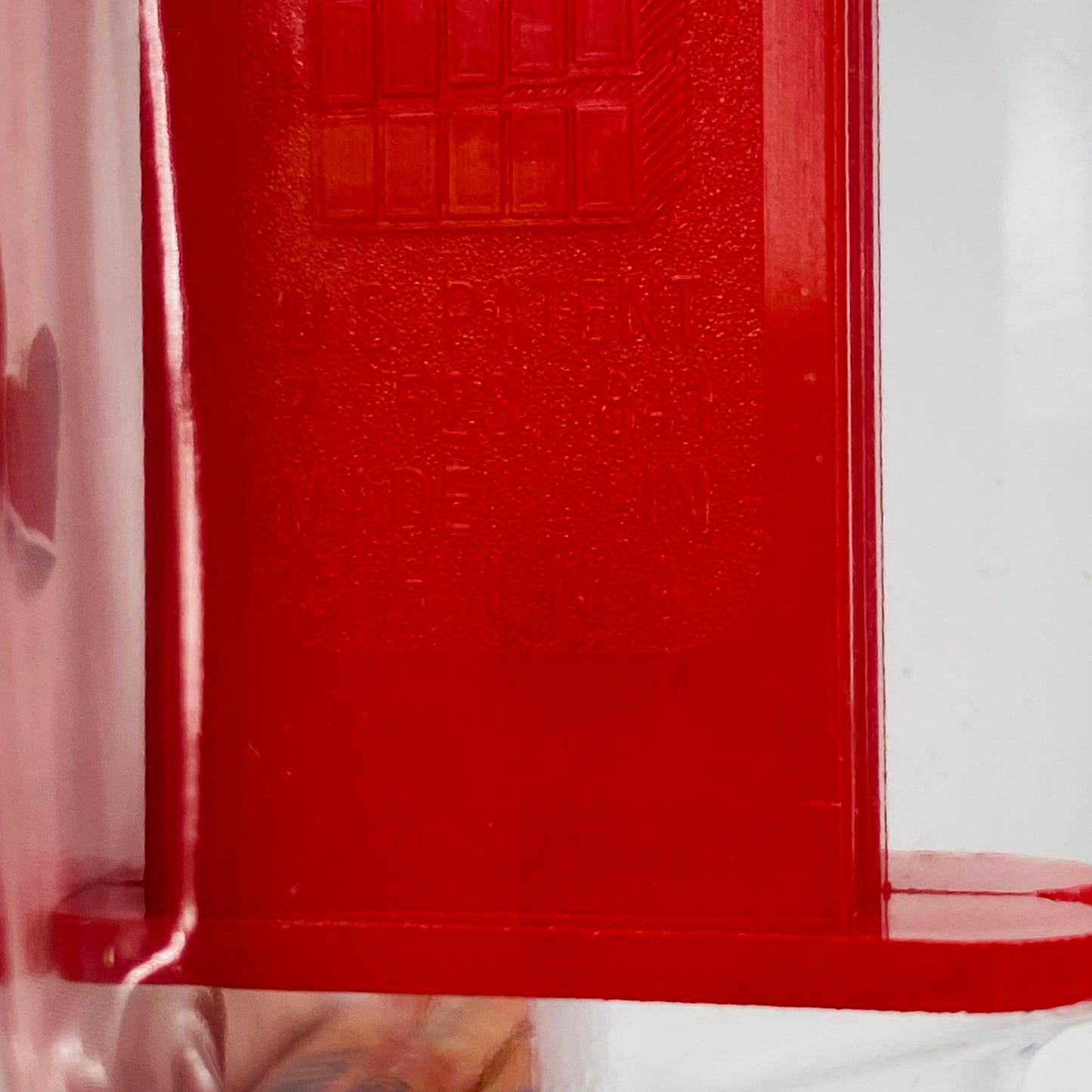 Valentine's Day Happy Crystal Heart PEZ dispenser (2019) carded 7.5 China