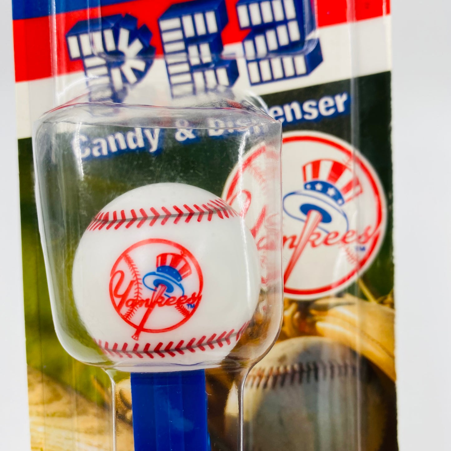 MLB Baseball New York Yankees baseball PEZ dispenser (2008) carded 5.9 China