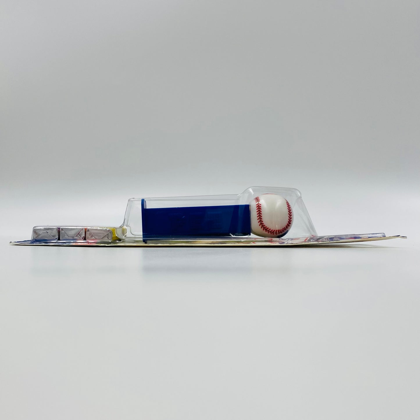 MLB Baseball New York Yankees baseball PEZ dispenser (2008) carded 5.9 China