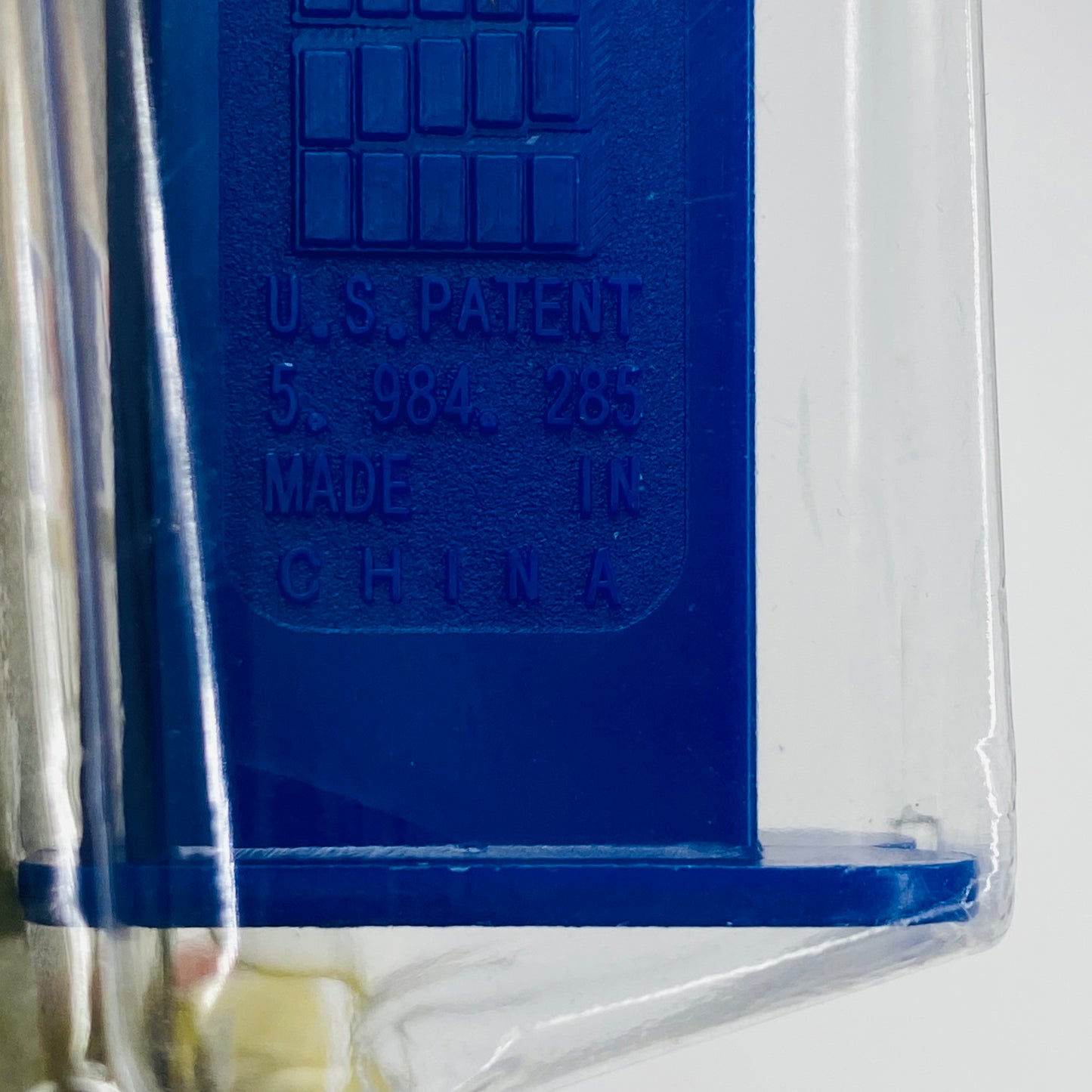 MLB Baseball New York Yankees baseball PEZ dispenser (2008) carded 5.9 China