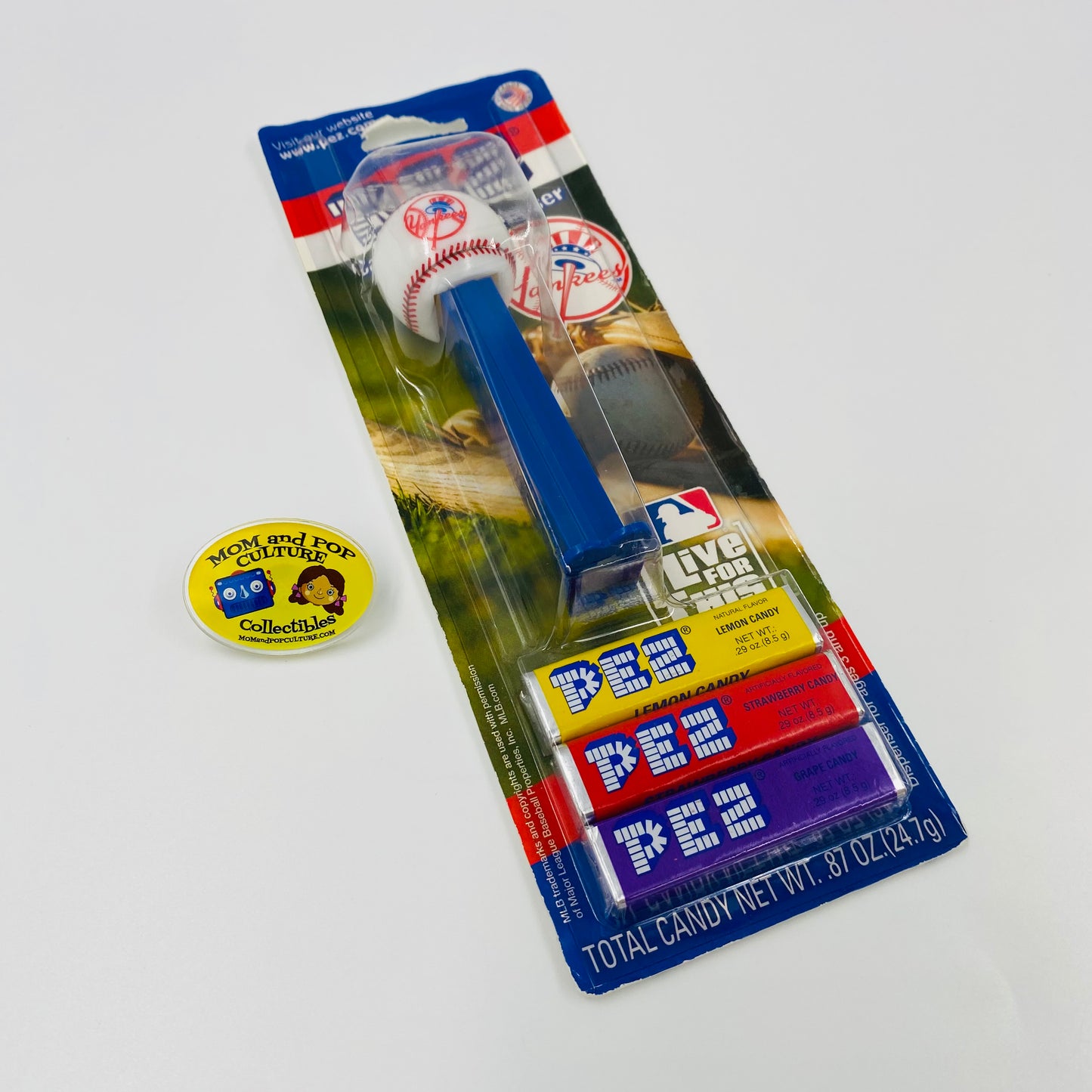 MLB Baseball New York Yankees baseball PEZ dispenser (2008) carded 5.9 China
