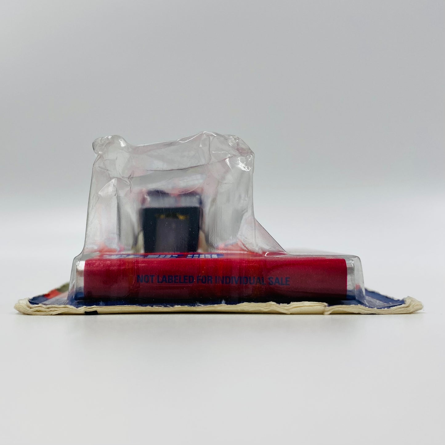 MLB Baseball New York Yankees Yankee Stadium baseball PEZ dispenser (2009) carded 5.9 China