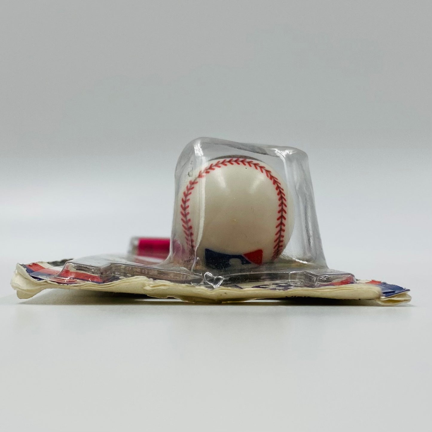 MLB Baseball New York Yankees Yankee Stadium baseball PEZ dispenser (2009) carded 5.9 China