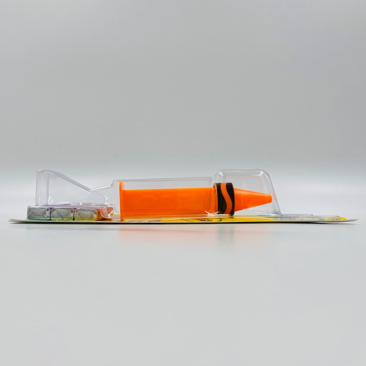 Crayola Outrageous Orange crayon PEZ dispenser (2018) carded 7.5 China