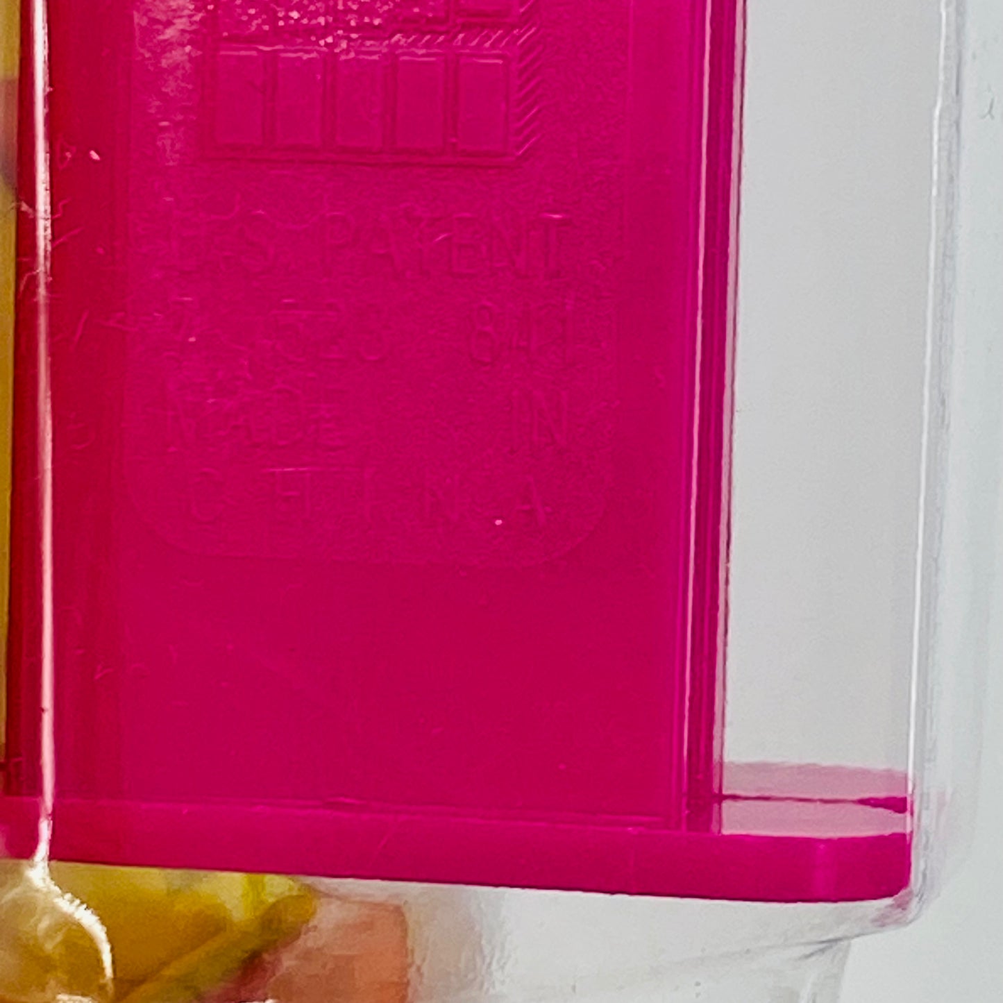 Crayola Jazzberry Jam crayon PEZ dispenser (2018) carded 7.5 China