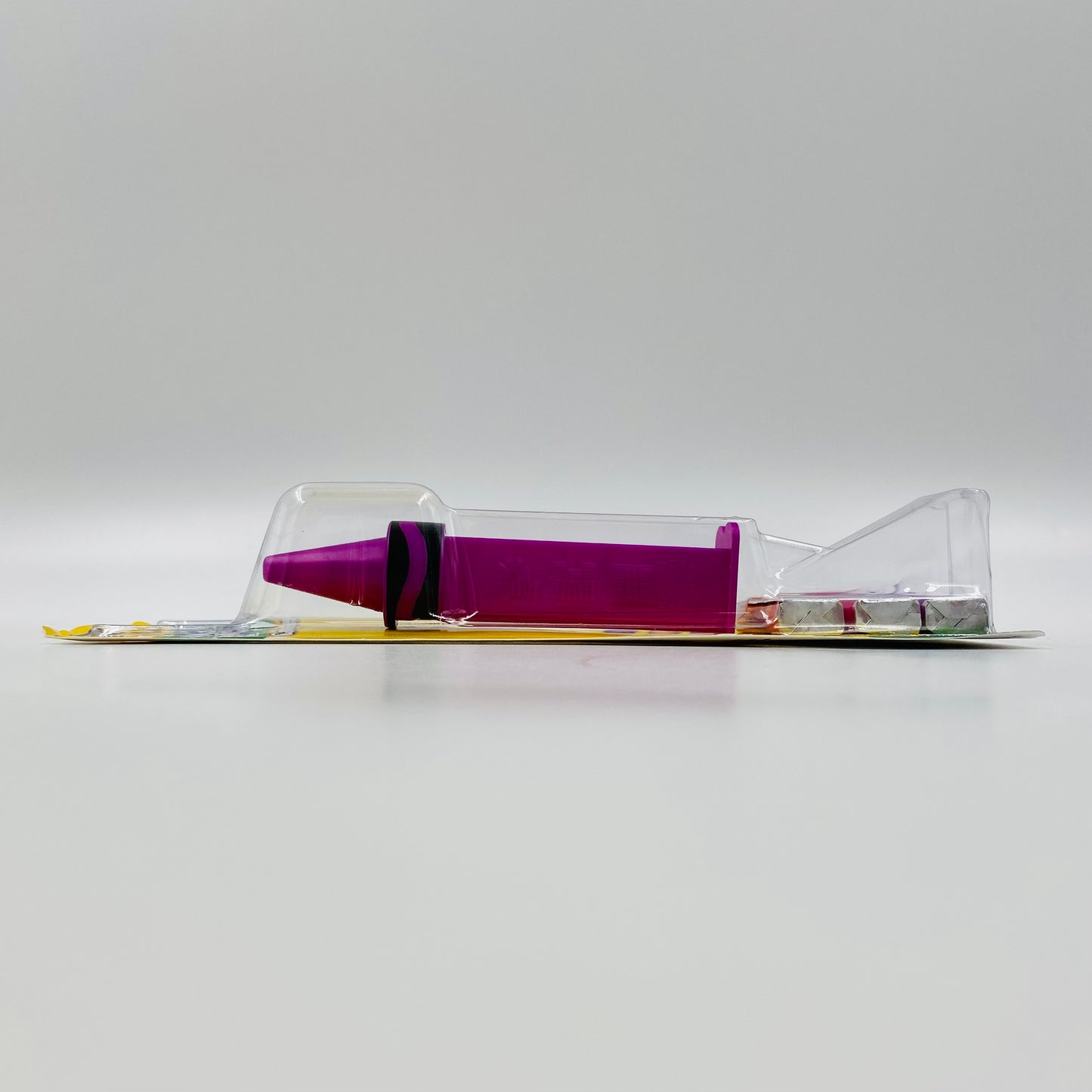 Crayola Vivid Violet crayon PEZ dispenser (2018) carded 7.5 China