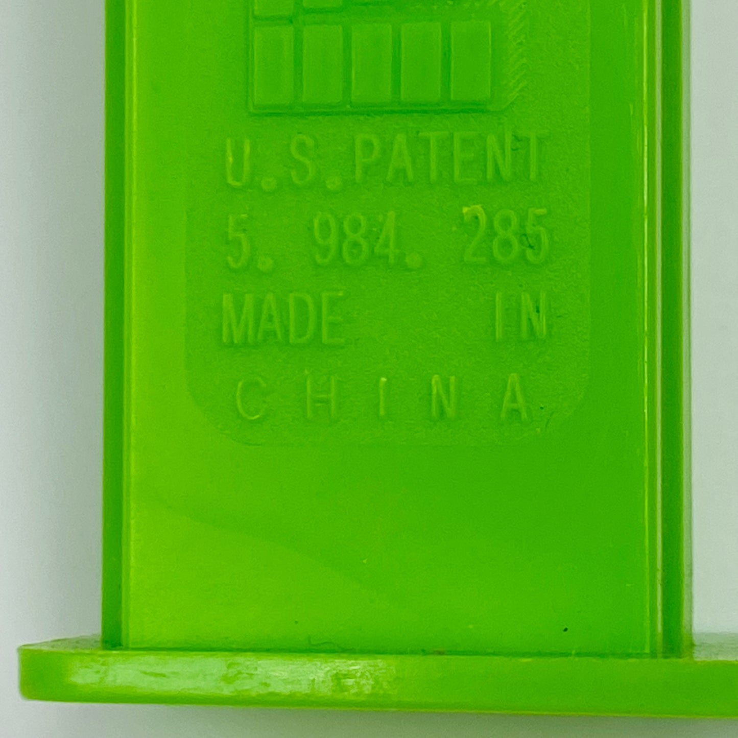 Ratatouille Skinner PEZ dispenser (2007) loose 5.9 China