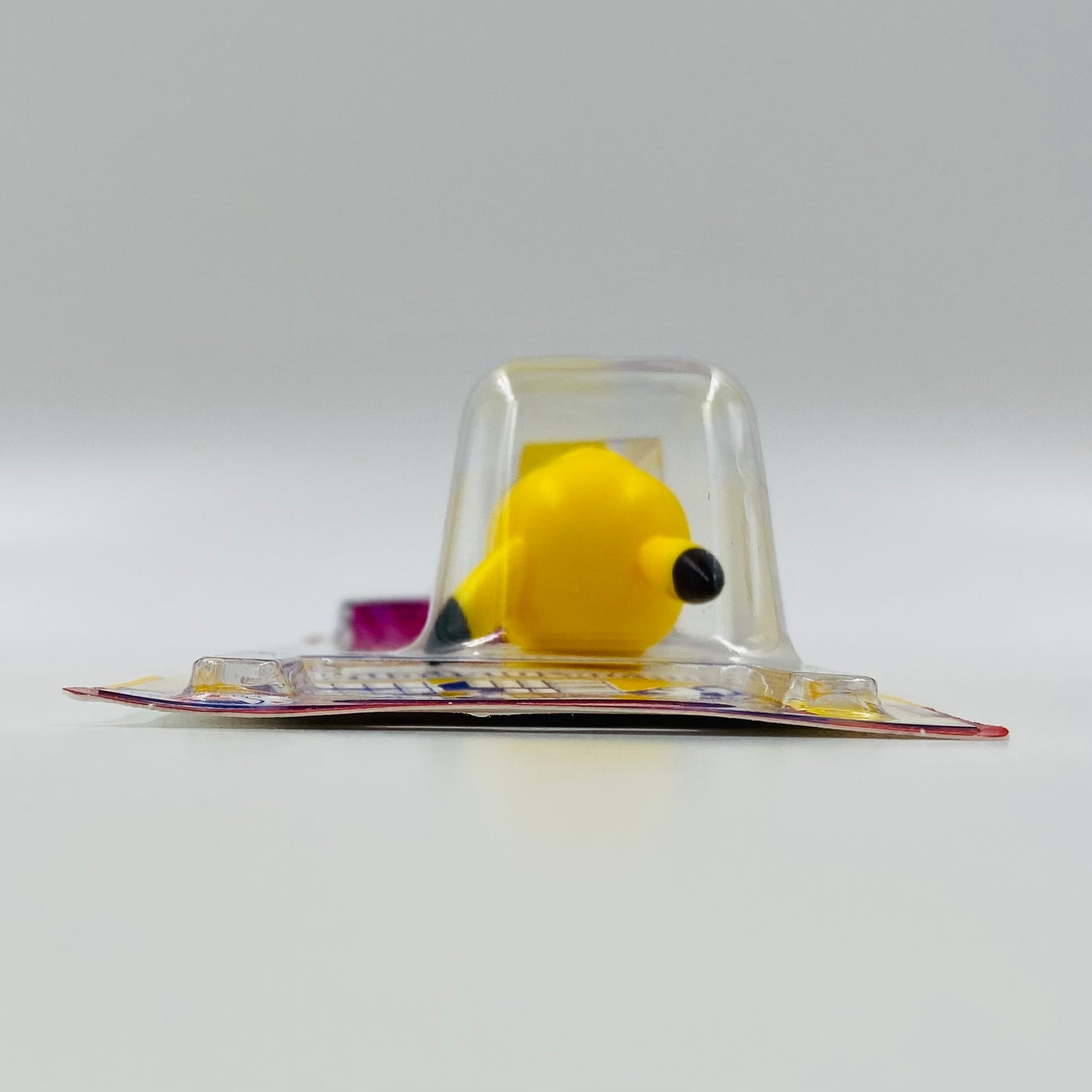 Pokemon Pikachu PEZ dispenser (2019) carded 7.5 China