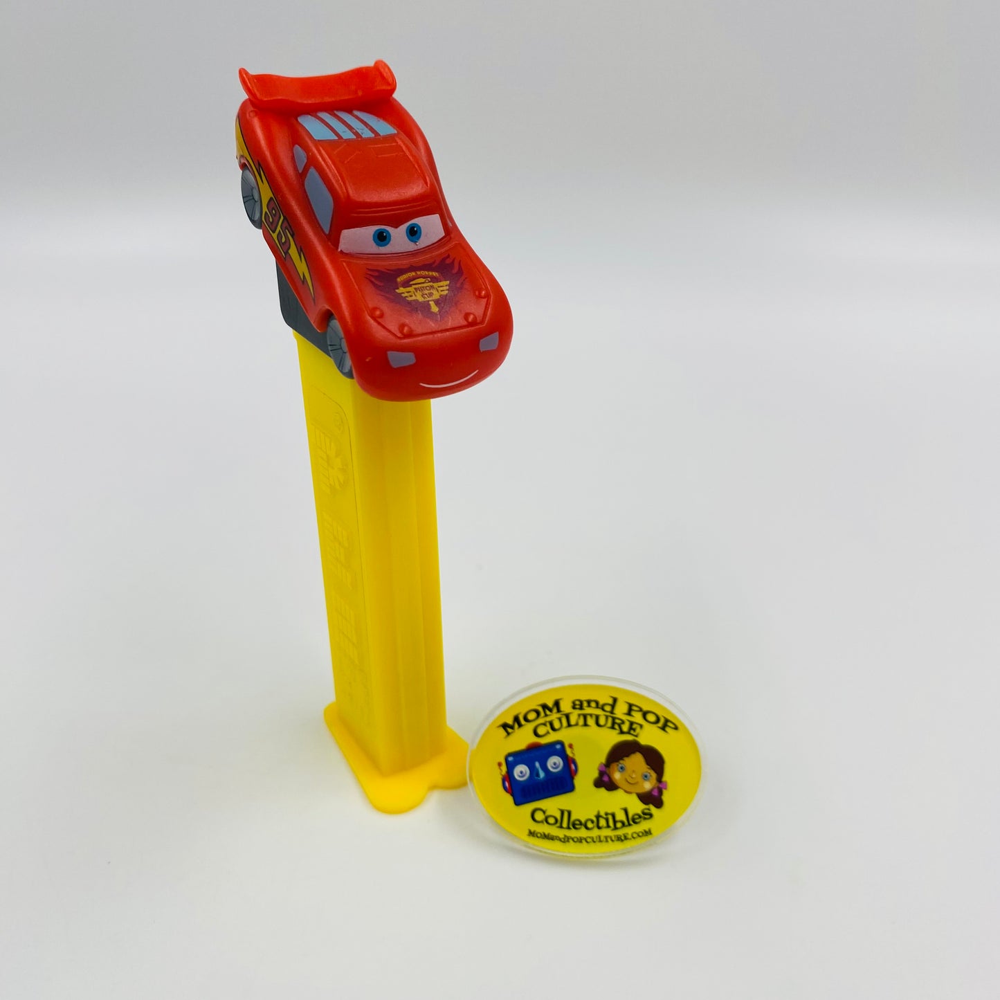 Cars 2 Lightning McQueen PEZ dispenser (2011) loose 5.9 China