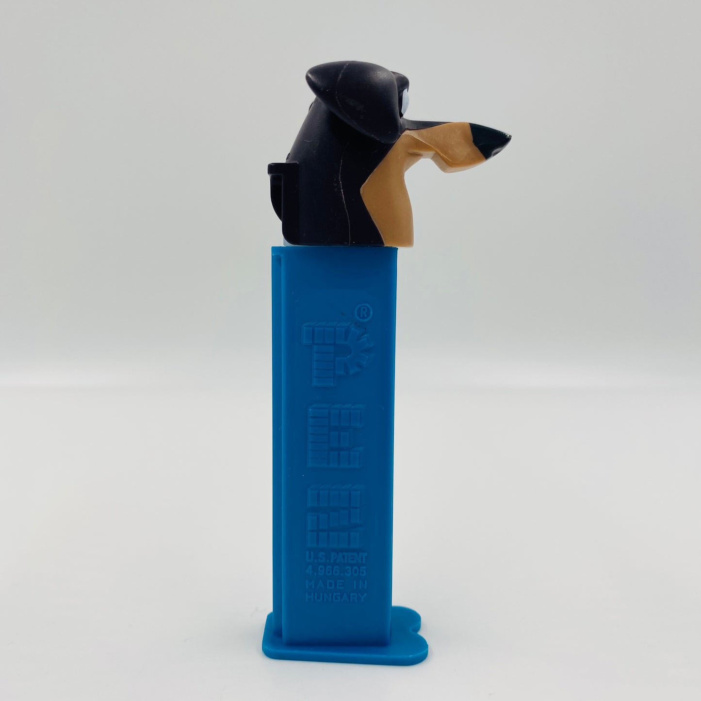 Open Season Mr. Weenie PEZ dispenser (2006) loose