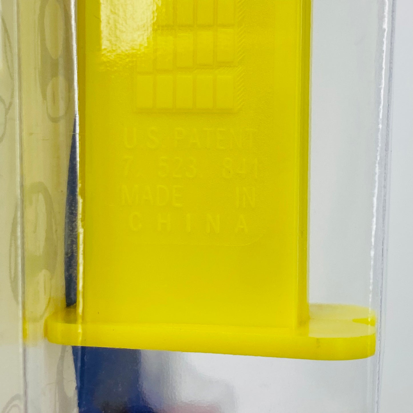 Super Mario Toad (nude neck) PEZ dispenser (2013) carded 7.5 China