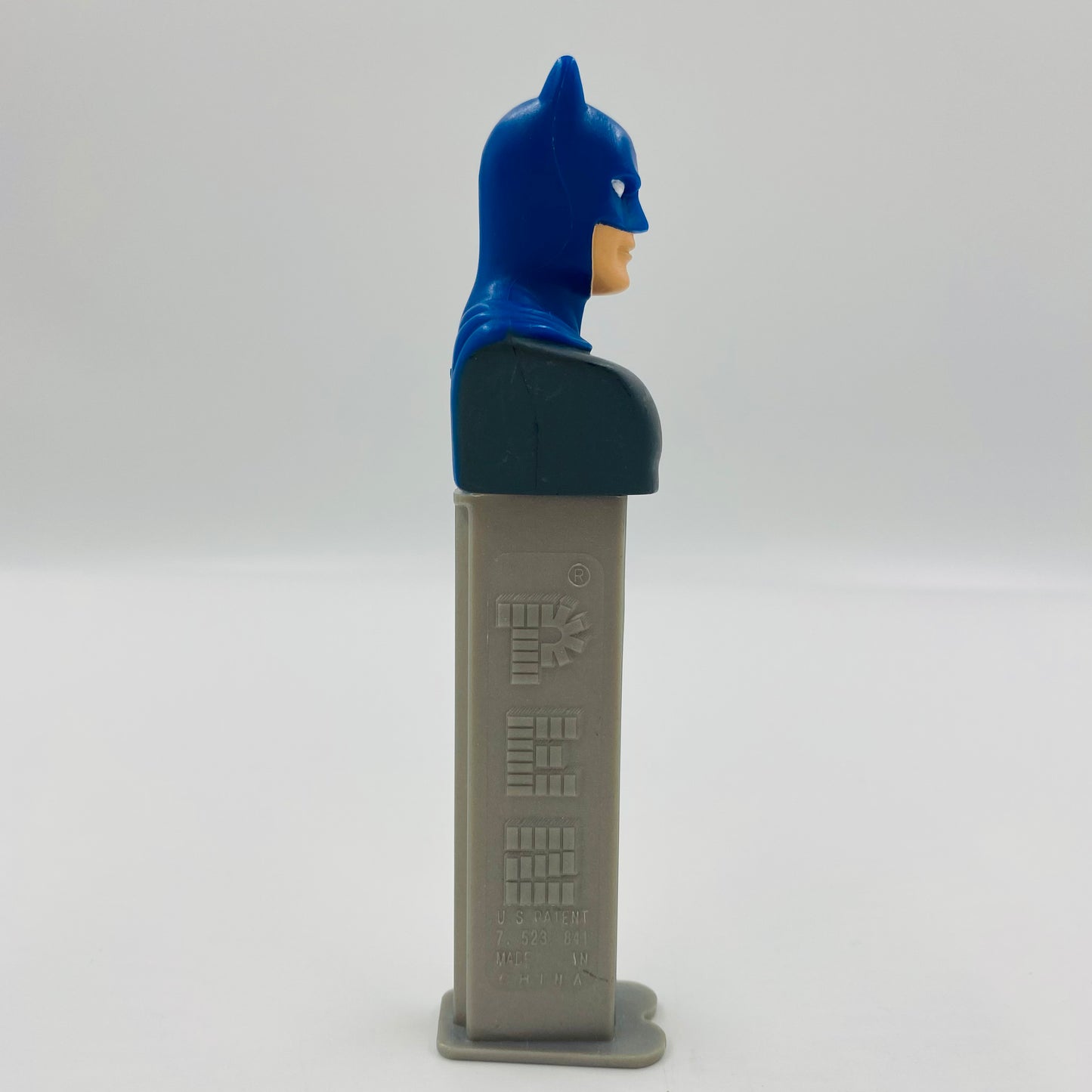 DC Justice League Batman PEZ dispenser (2011) loose 7.5 China