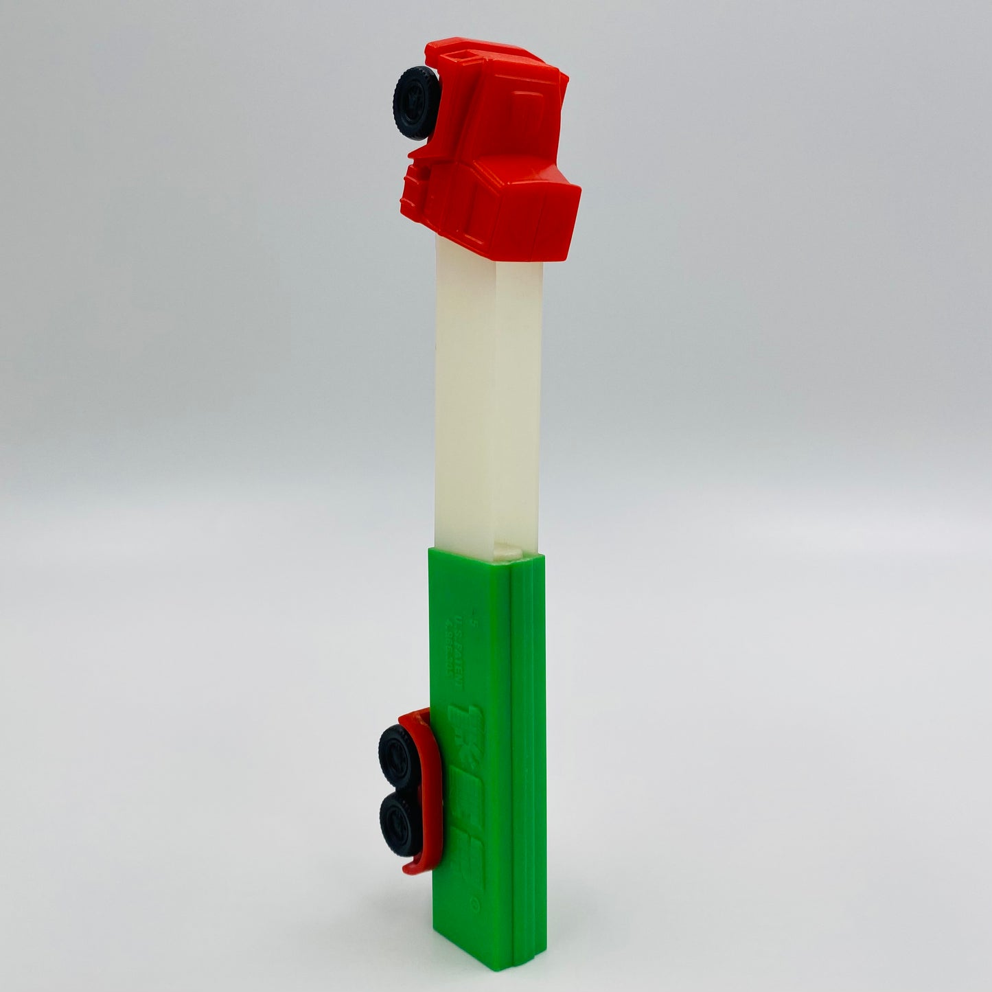 PEZ Trucks Series D R1 red cab/green trailer PEZ dispenser (1991) loose 4.9 Slovenia