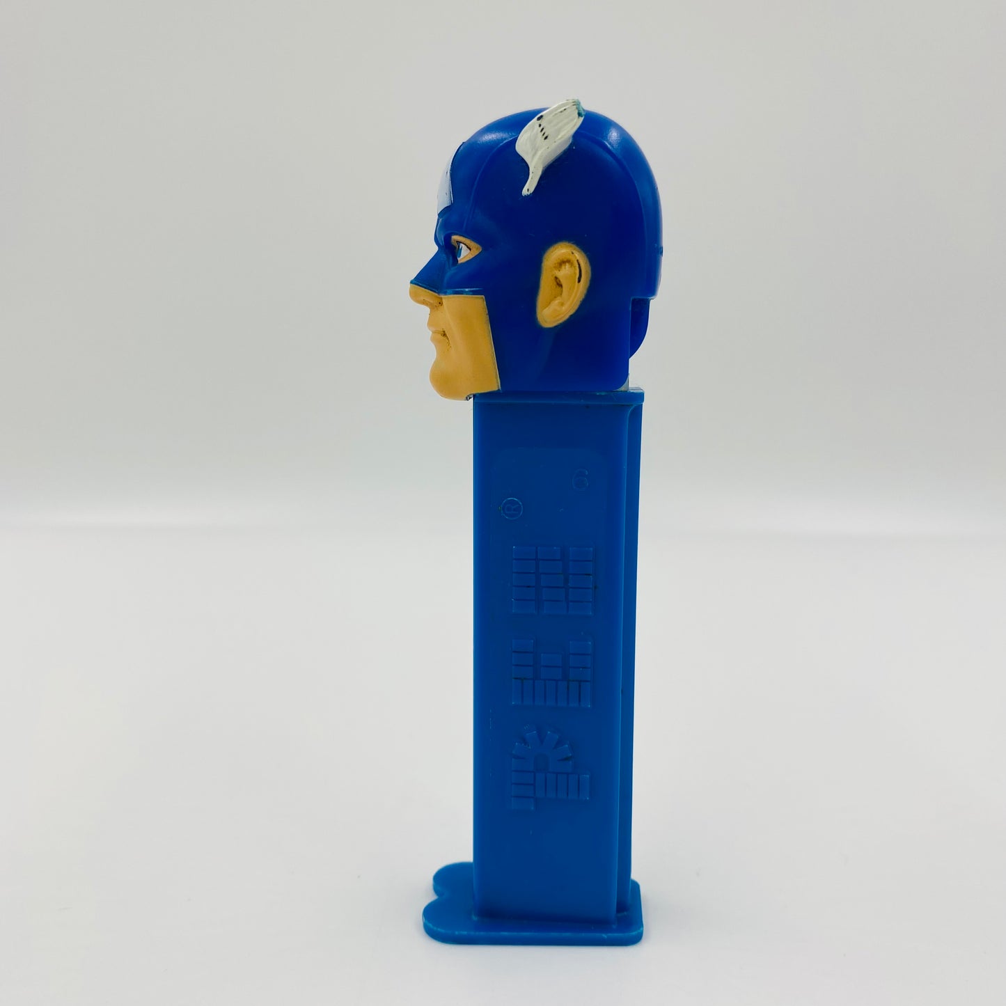 Marvel Captain America PEZ dispenser (2011) loose