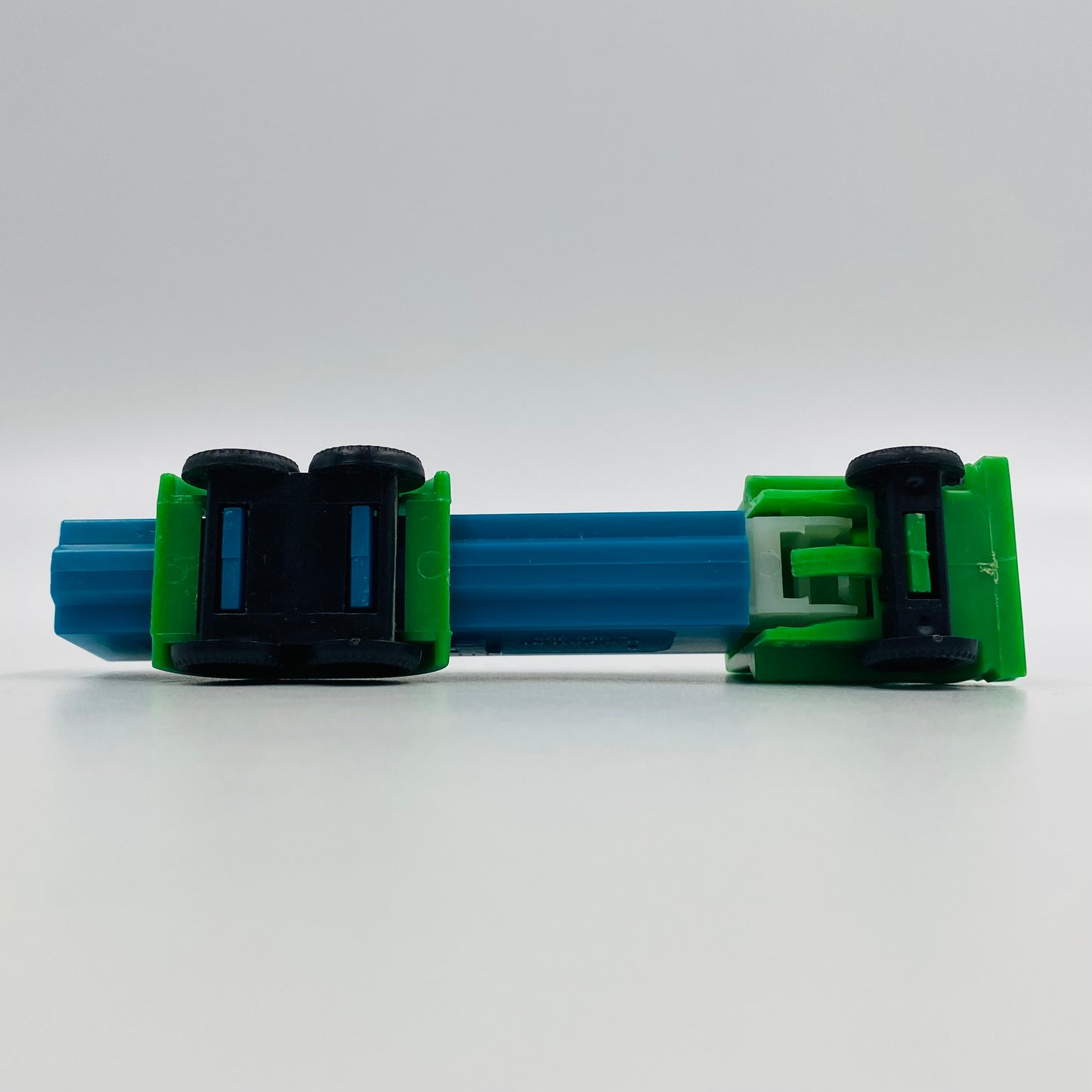 PEZ Trucks Series D R3 green cab/blue trailer PEZ dispenser (1991) loose 4.9 Slovenia