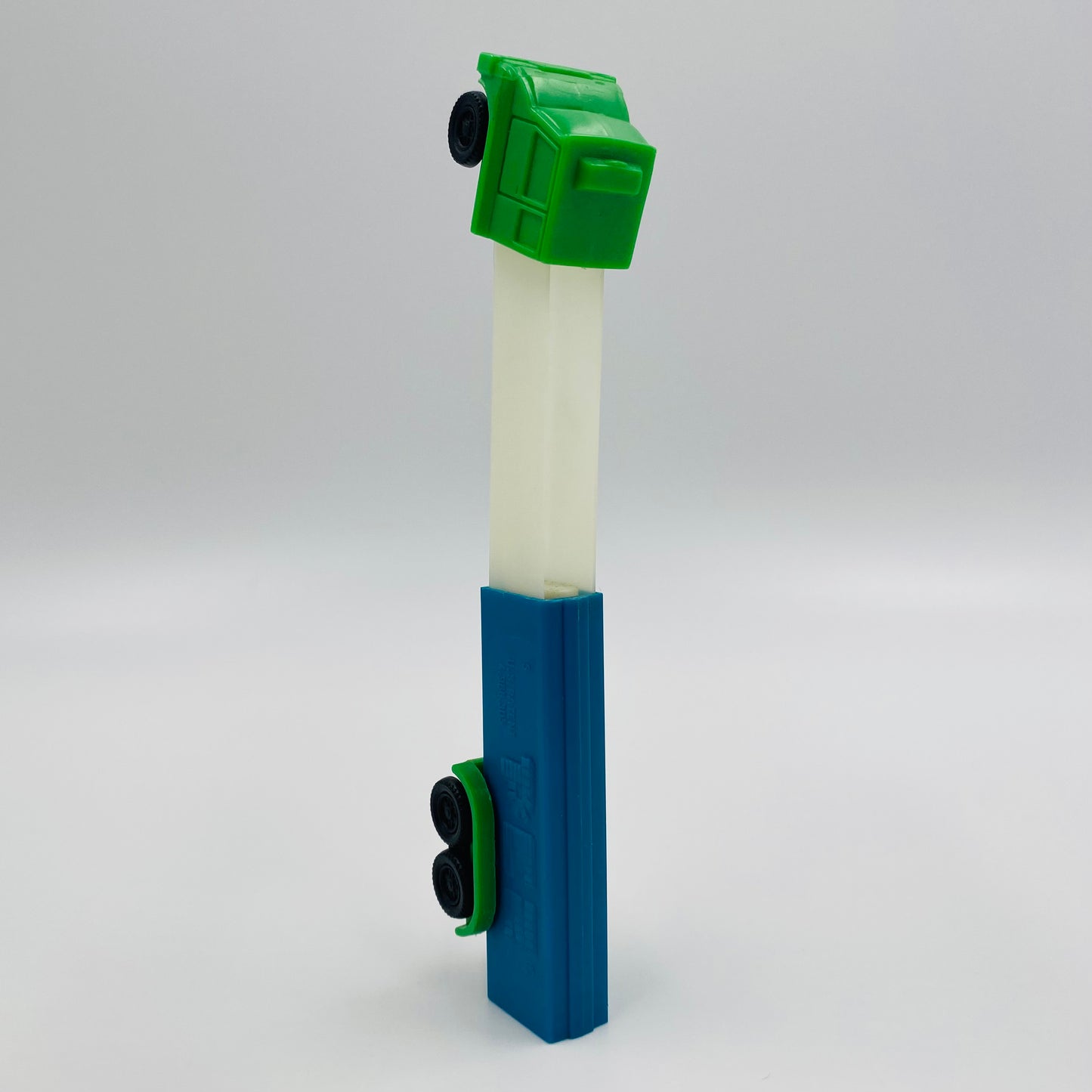PEZ Trucks Series D R3 green cab/blue trailer PEZ dispenser (1991) loose 4.9 Slovenia