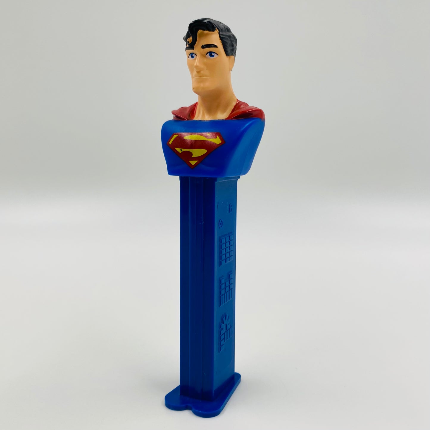 DC Superman PEZ dispenser (2011) loose 7.5 China