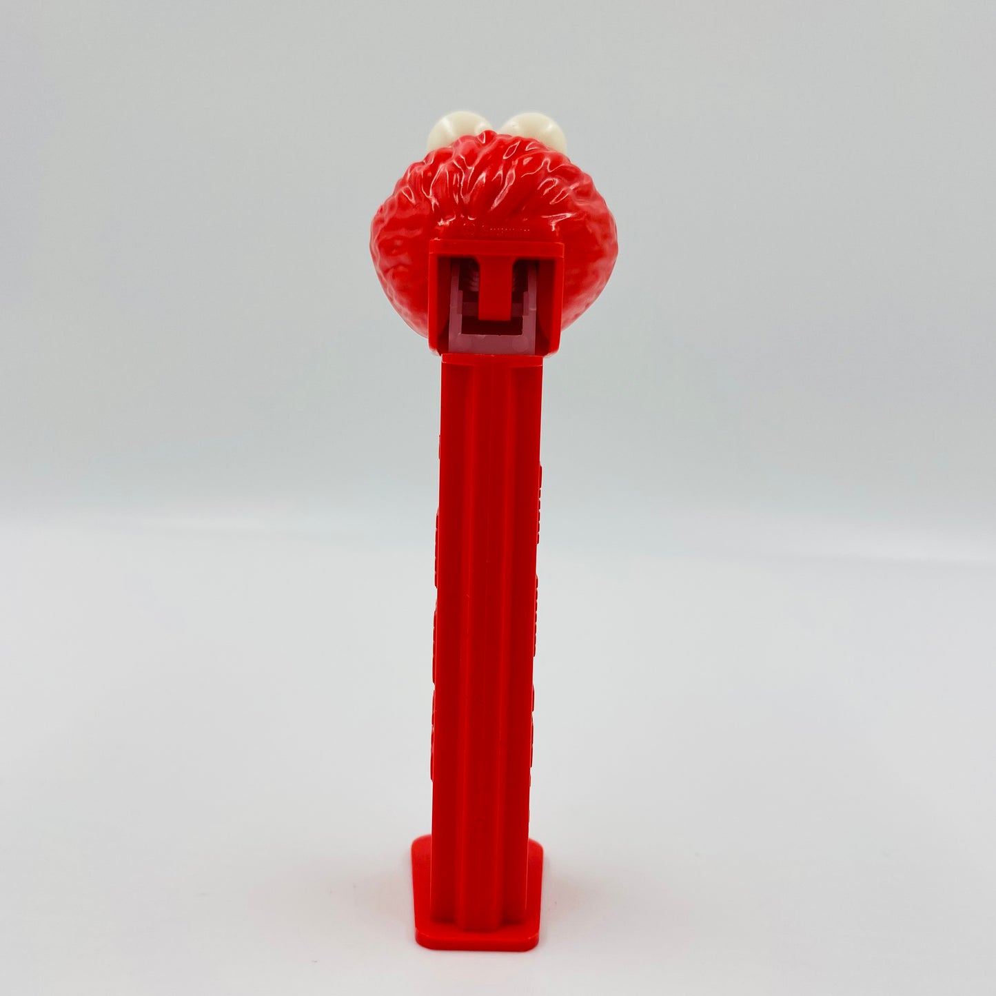 Sesame Street Elmo PEZ dispenser (2005) loose