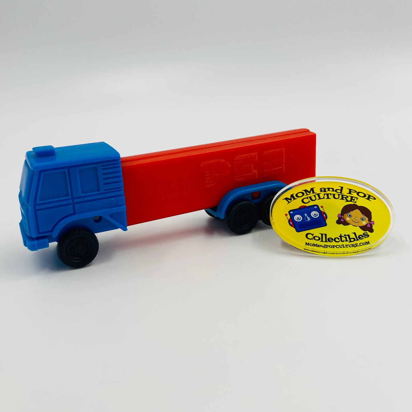 PEZ Trucks Series D R4 blue cab/red trailer PEZ dispenser (1991) loose 4.9 Slovenia