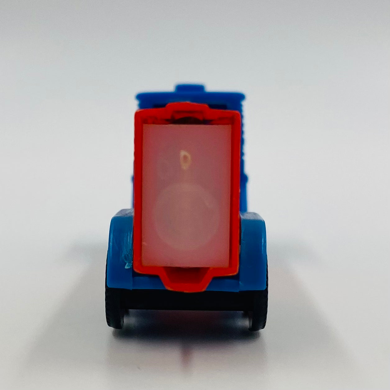 PEZ Trucks Series D R4 blue cab/red trailer PEZ dispenser (1991) loose 4.9 Slovenia
