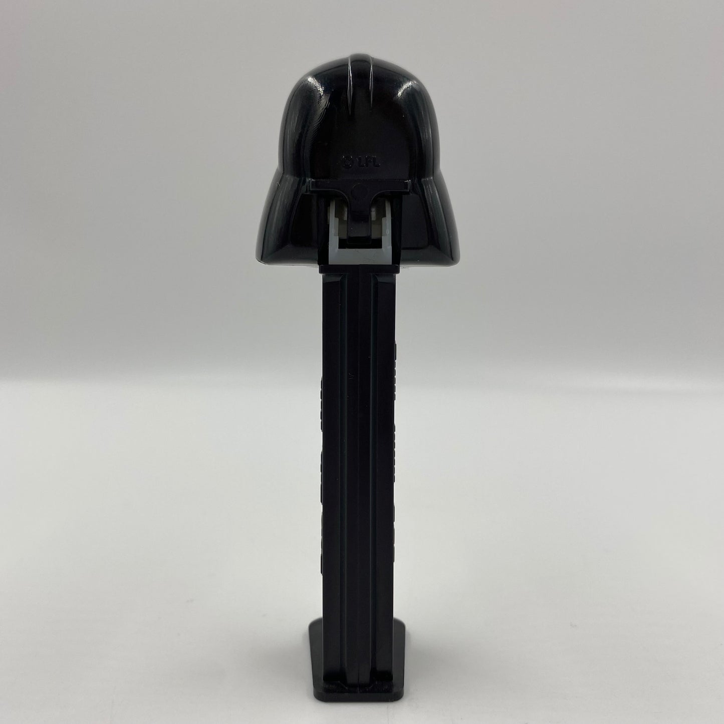 Star Wars Darth Vader PEZ dispenser (2015) loose