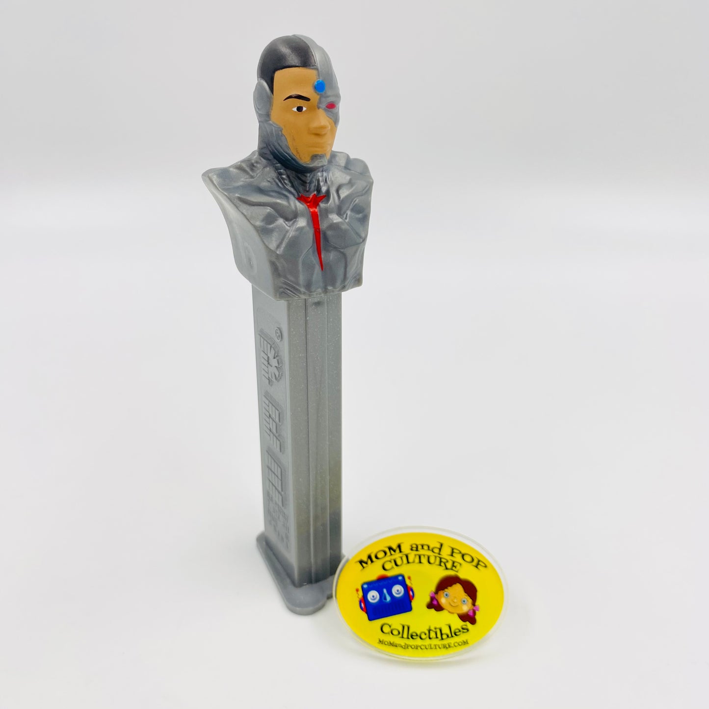 DC Cyborg PEZ dispenser (2017) loose 7.5 China