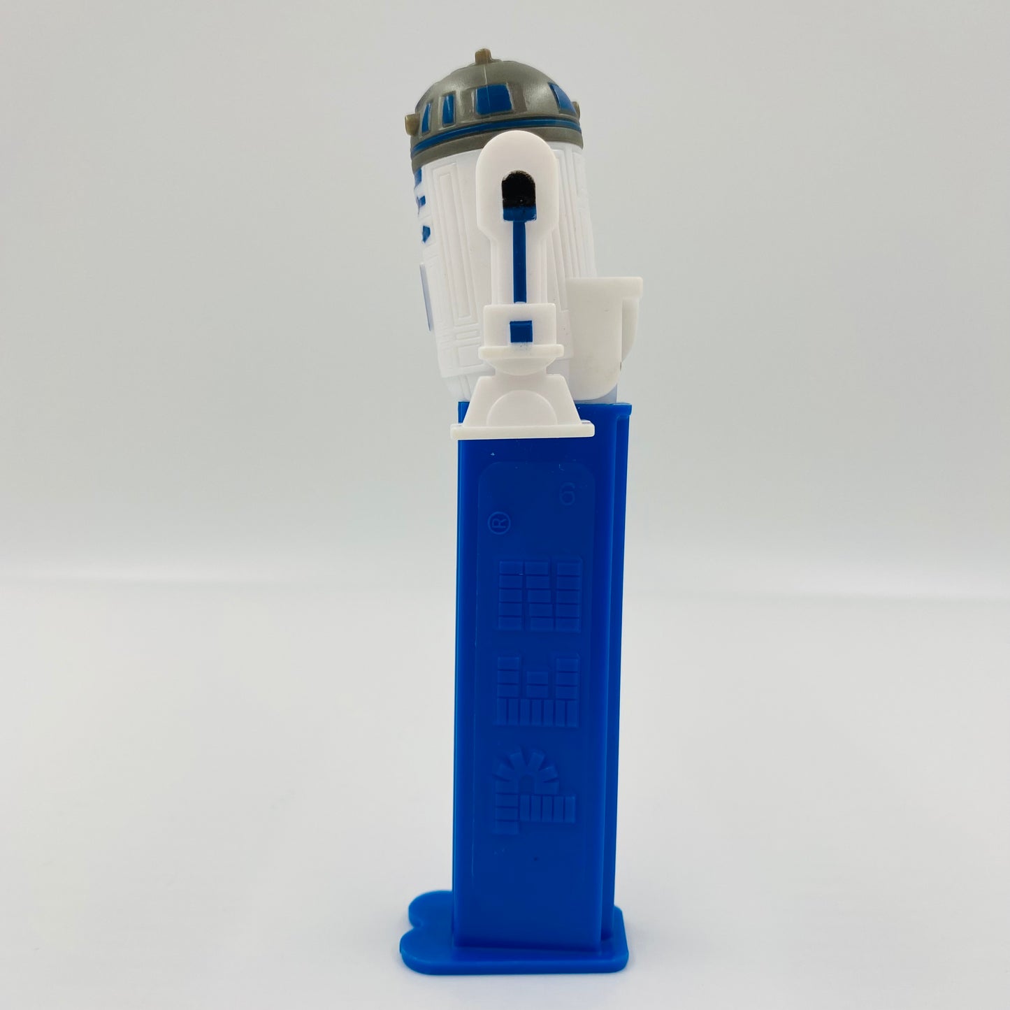 Star Wars R2-D2 PEZ dispenser (2002) loose