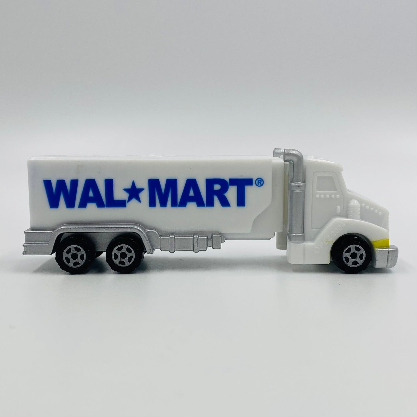 PEZ Trucks Walmart Truck PEZ dispenser (2006) loose 5.9 China