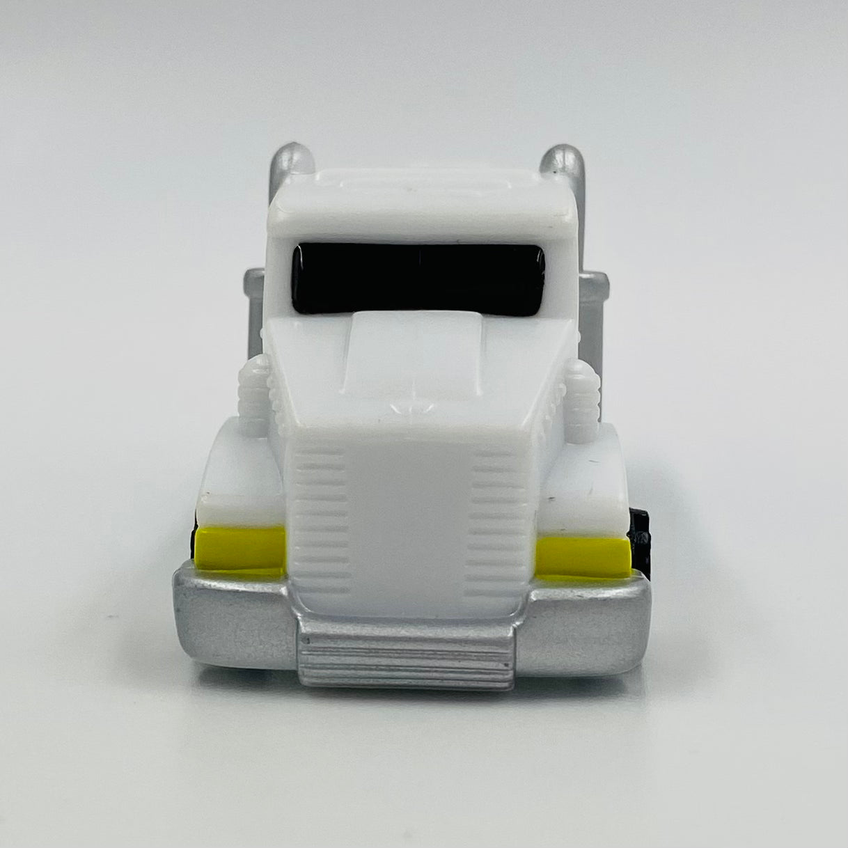 PEZ Trucks Walmart Truck PEZ dispenser (2006) loose 5.9 China