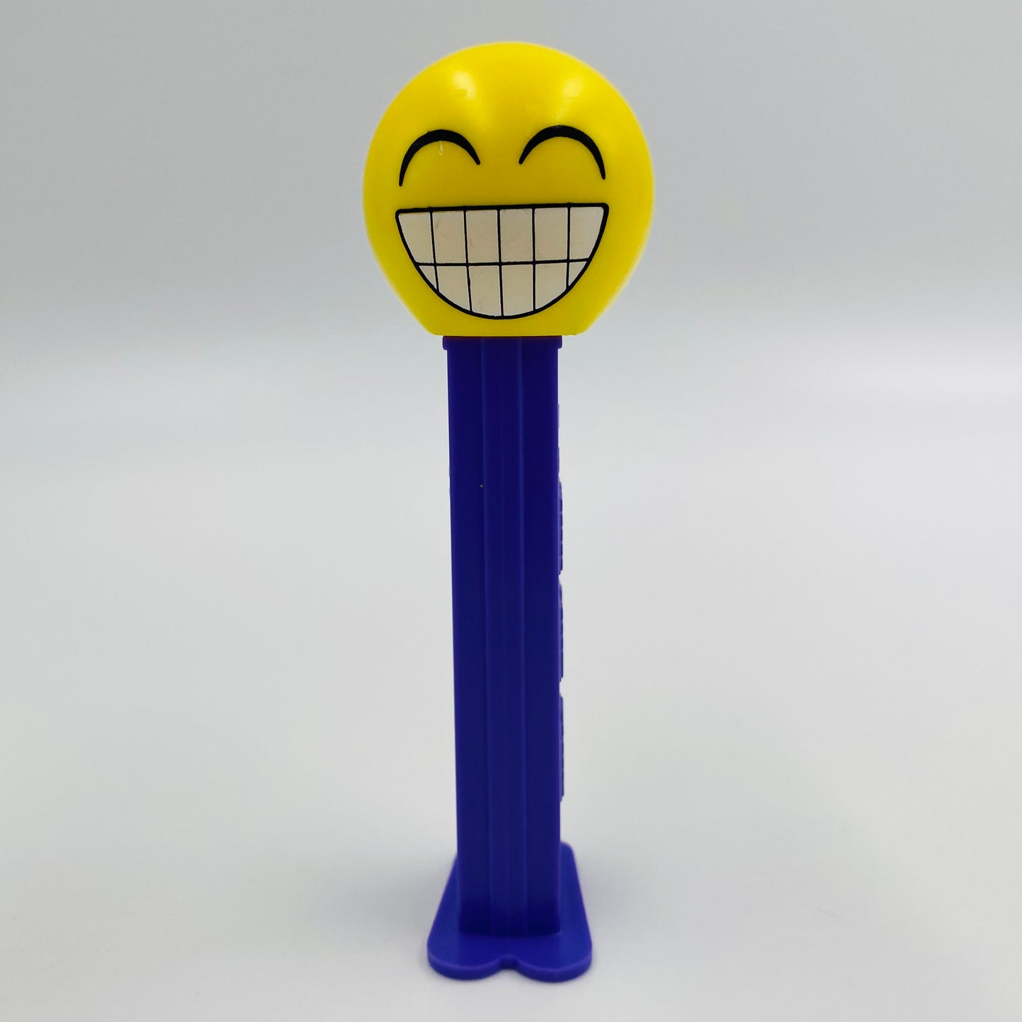 PEZemoji Cheesin PEZ dispenser (2017) loose 7.5 Hungary