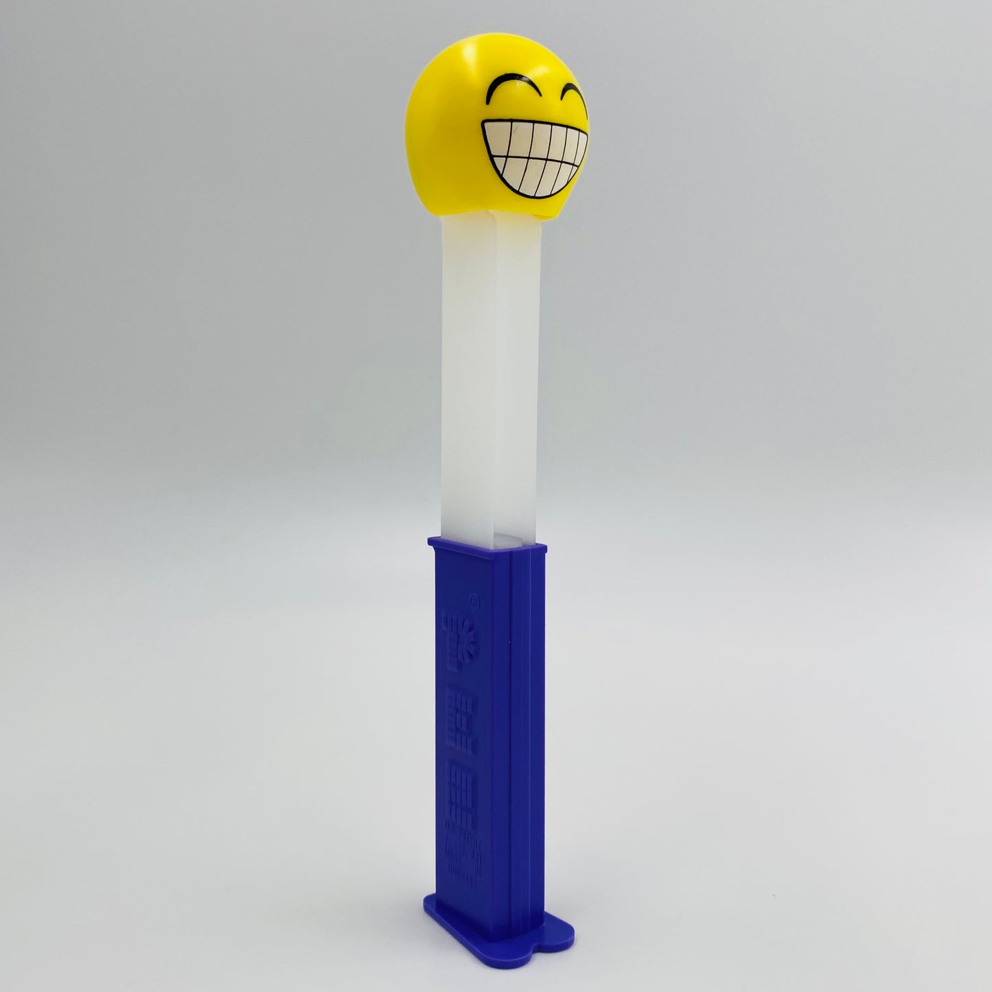 PEZemoji Cheesin PEZ dispenser (2017) loose 7.5 Hungary