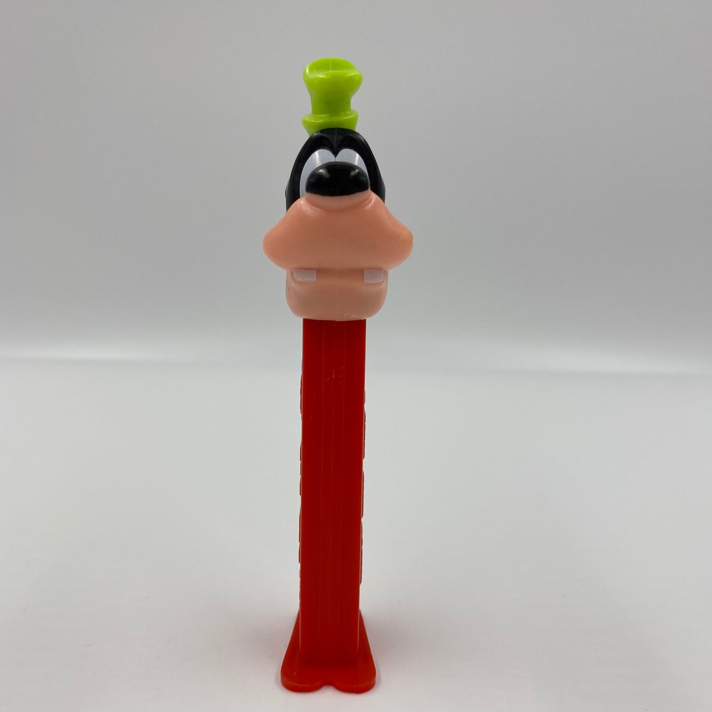 Disney Goofy PEZ dispenser (2008) loose