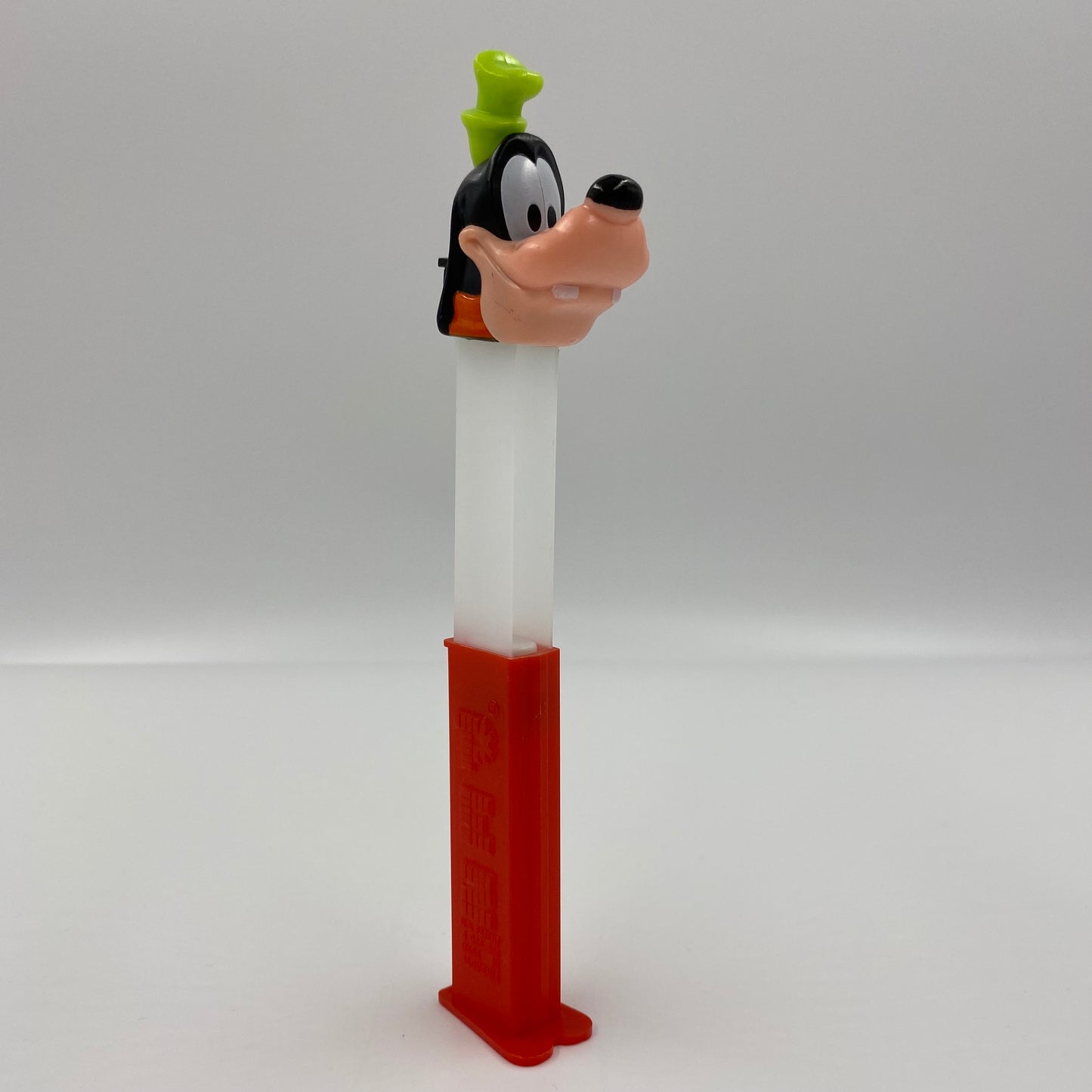 Disney Goofy PEZ dispenser (2008) loose