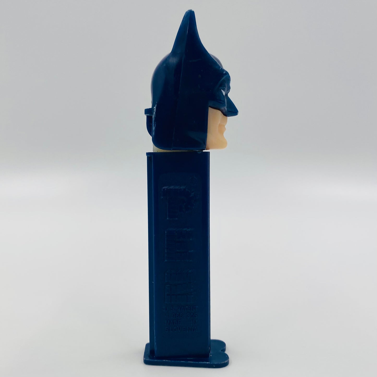 M&PC PEZ Dispenser FUN PACK: Warner Bros Royalty!