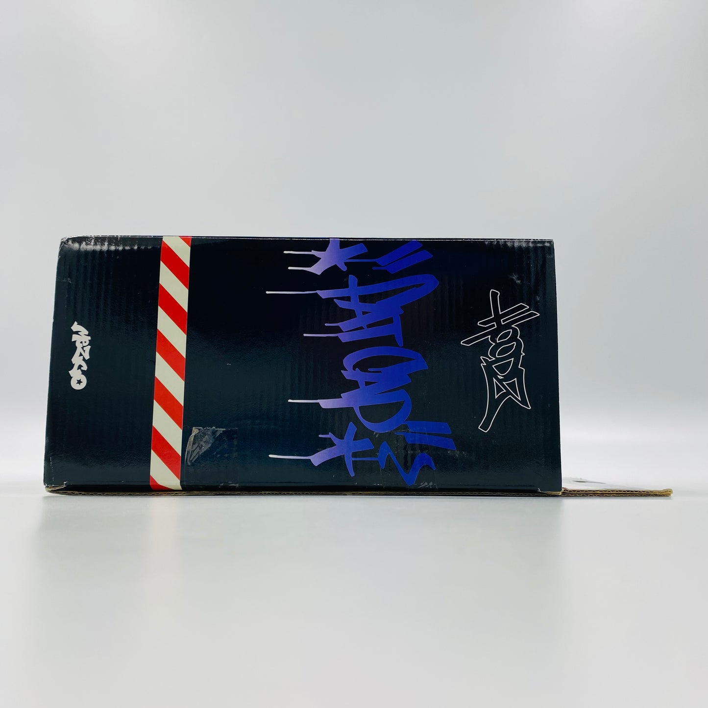 Hoodz 4-piece vinyl action figure set (2002) Mezco