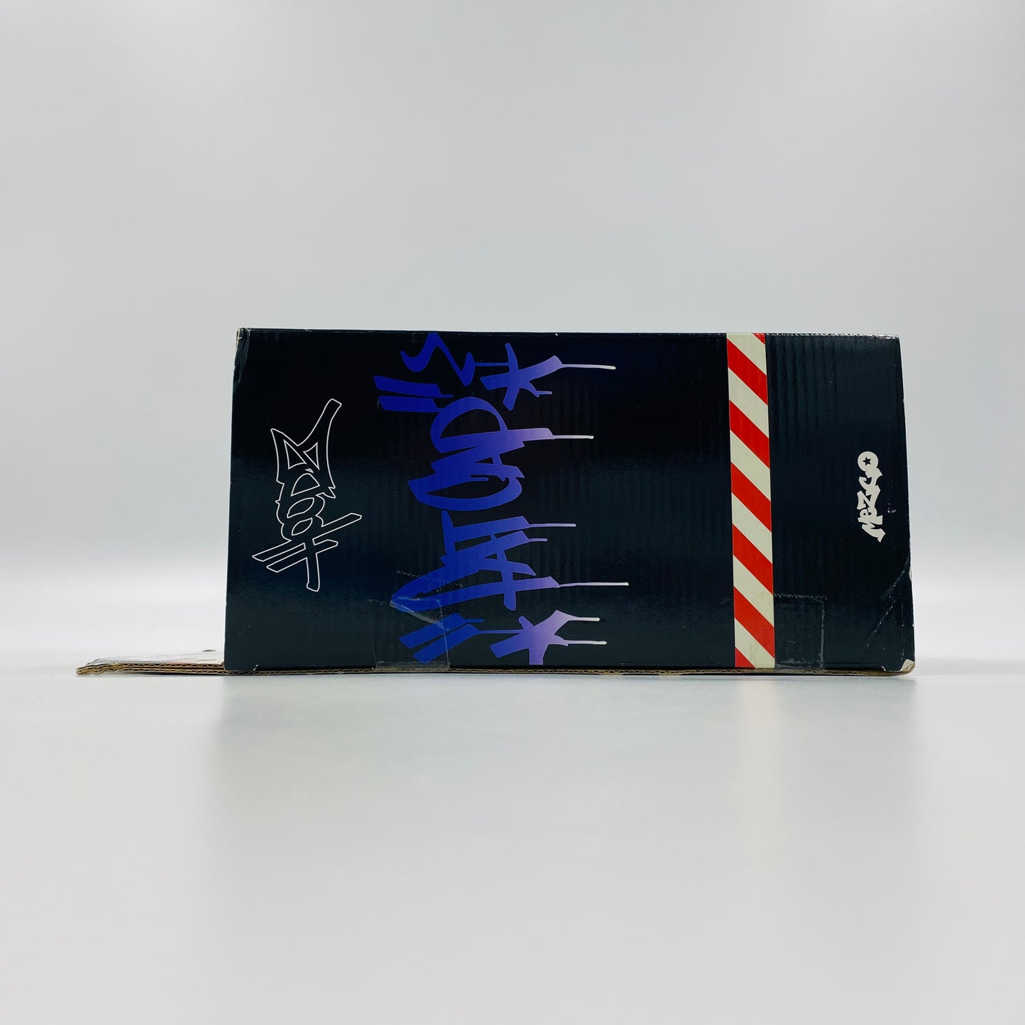 Hoodz 4-piece vinyl action figure set (2002) Mezco