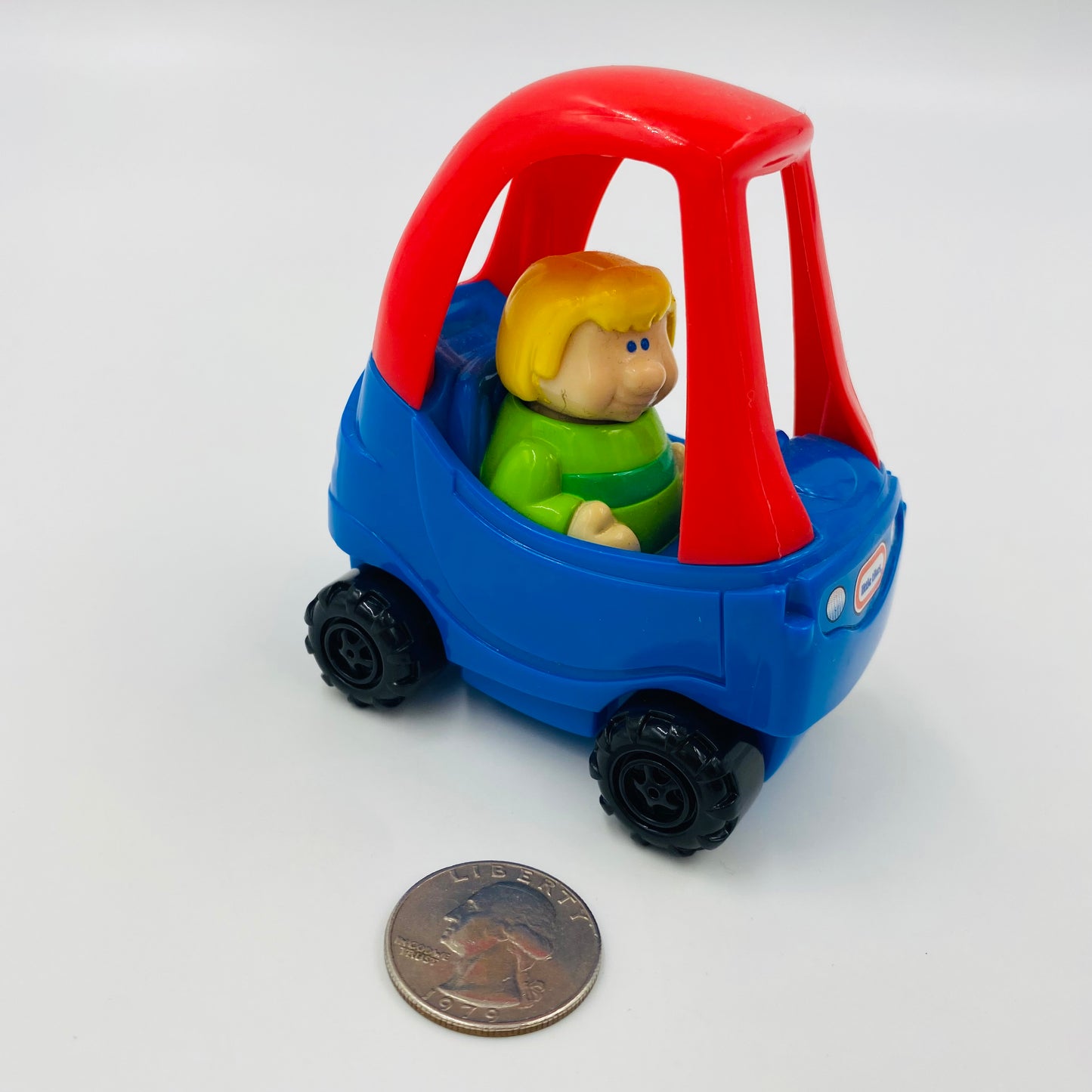 Little Tikes Toddler Toys Cozy Coupe Car Burger King Kids' Meals toy (2005) loose