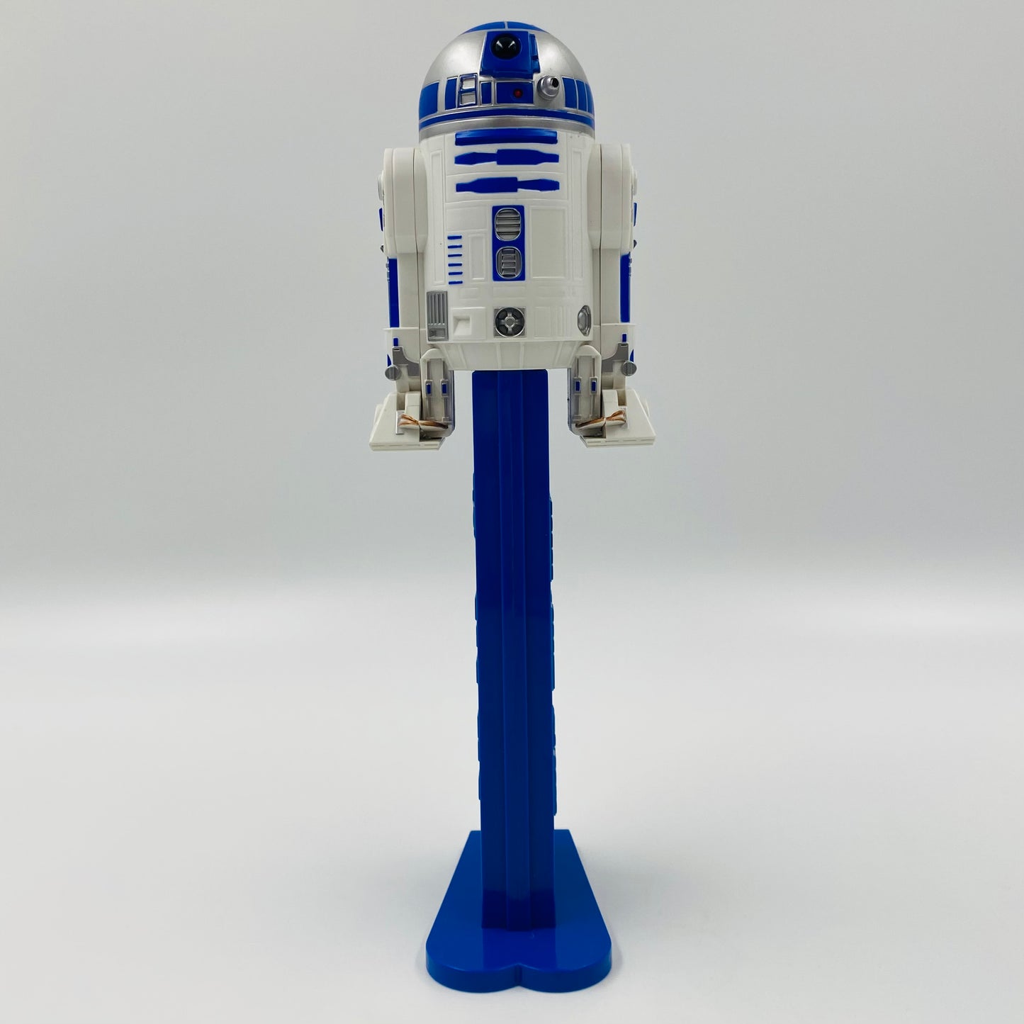 Giant Star Wars R2-D2 PEZ dispenser (2005) loose China