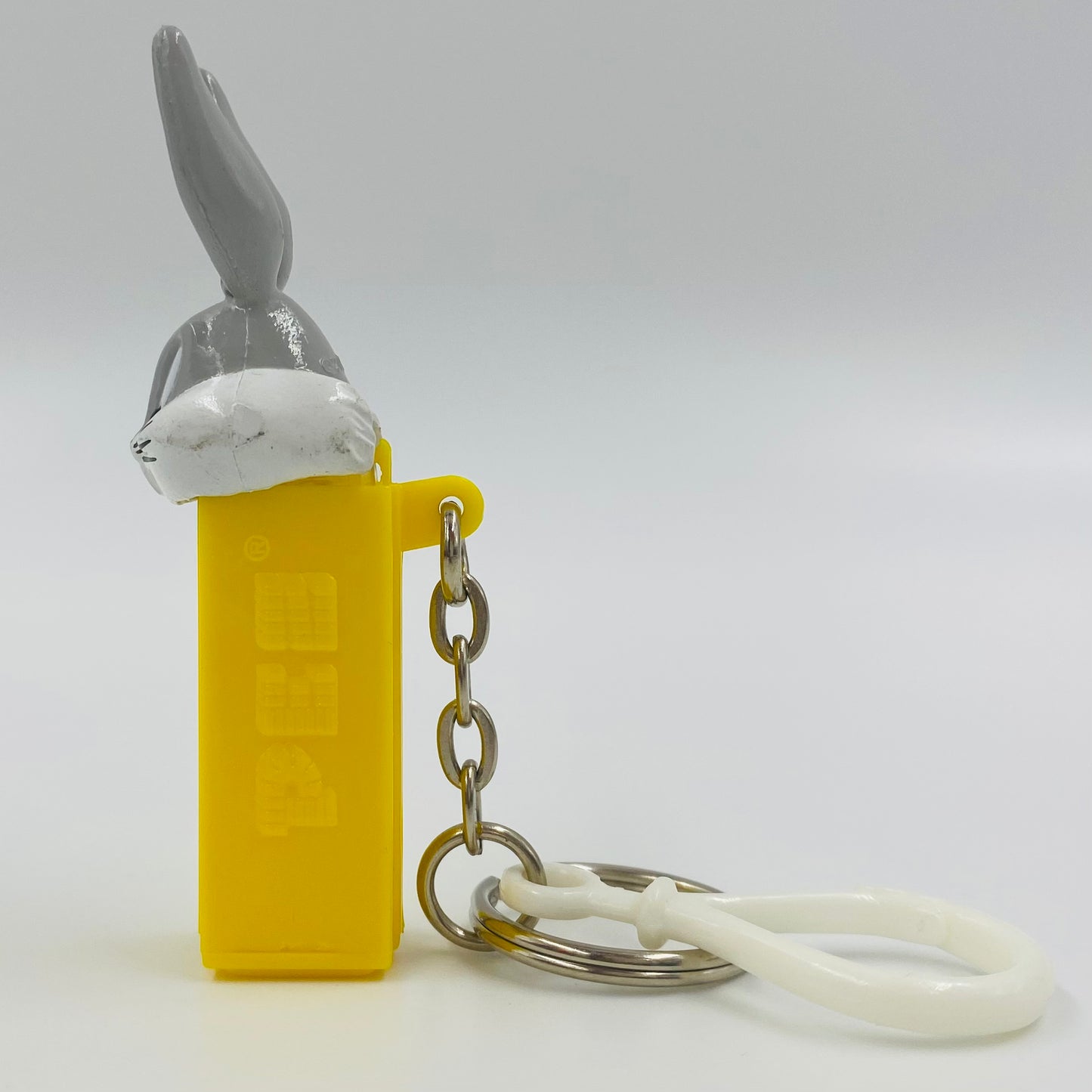 Looney Tunes Bugs Bunny mini PEZ dispenser & keychain (1999) loose