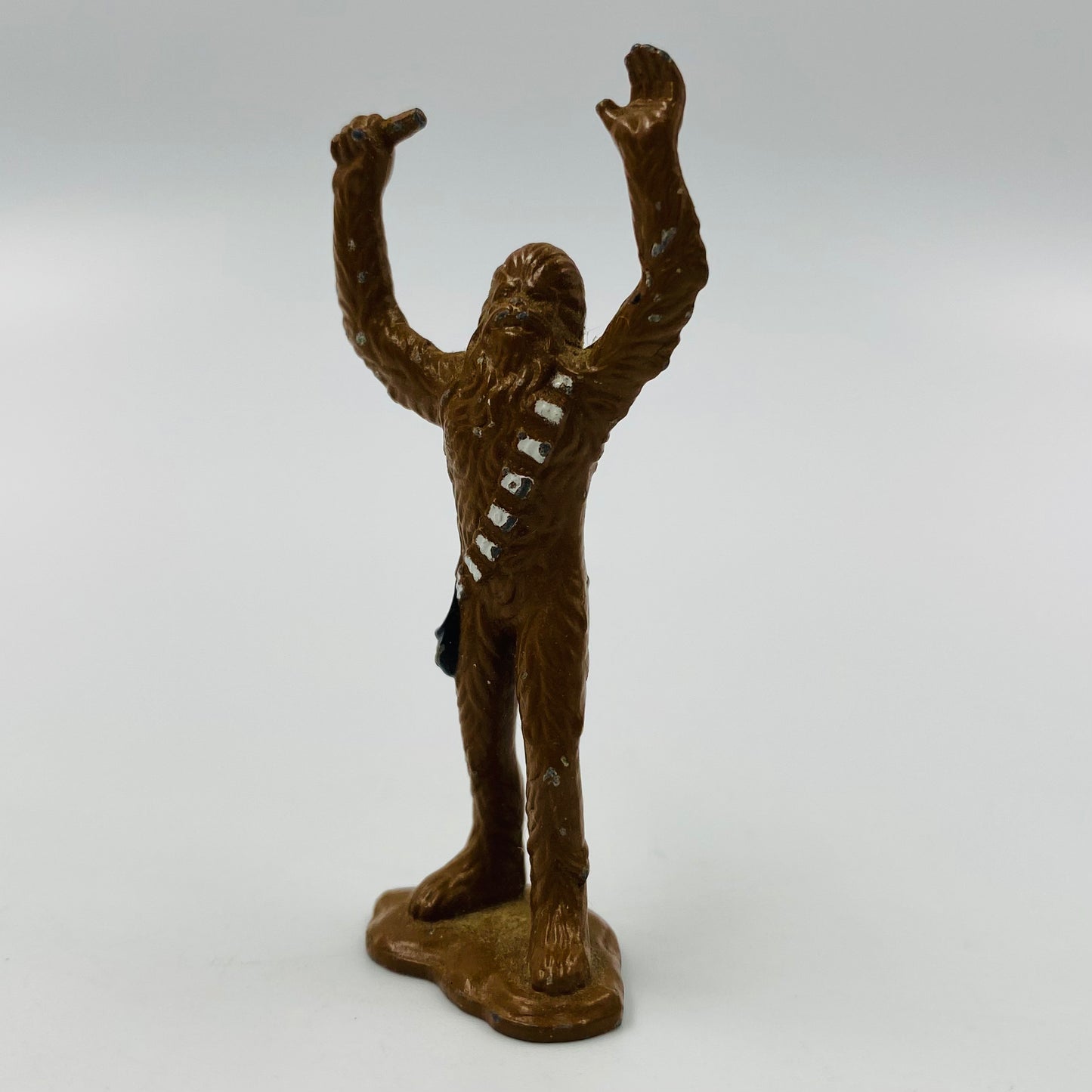 Star Wars Micro Collection Chewbacca (drawing fire) loose 2” die-cast metal figurine (1982) Kenner